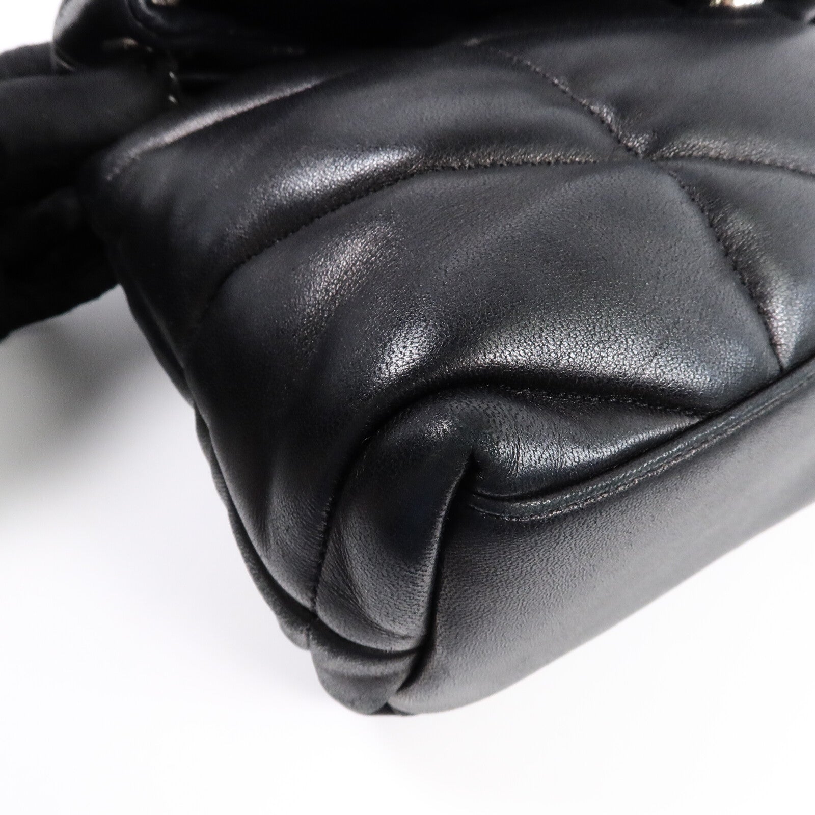 SAINT LAURENT 羊皮皮革LouLou Puffer Small鏈帶肩背袋
