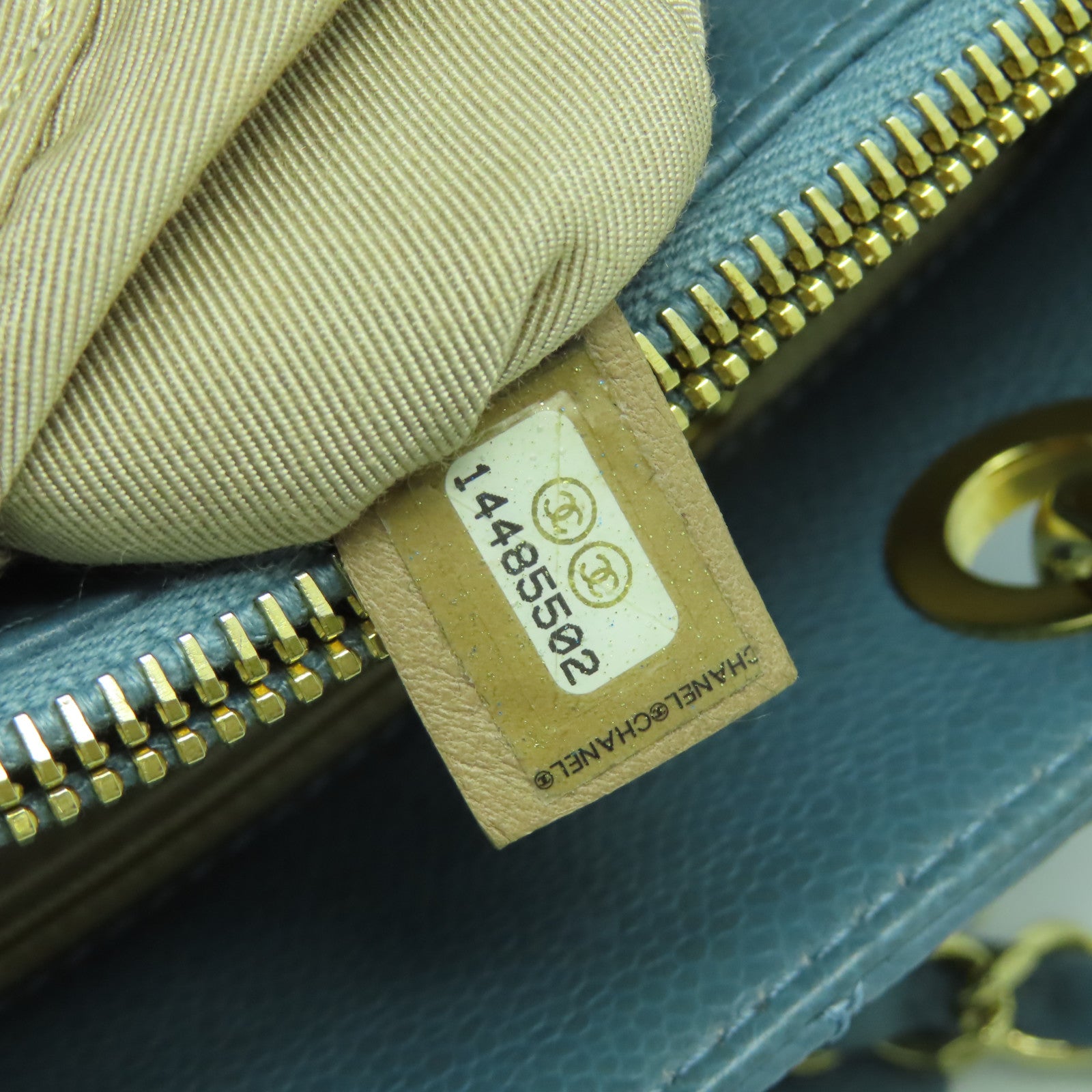 CHANEL 【激減優惠】Caviar皮革Shoulder Bag金扣鏈帶肩背袋藍色