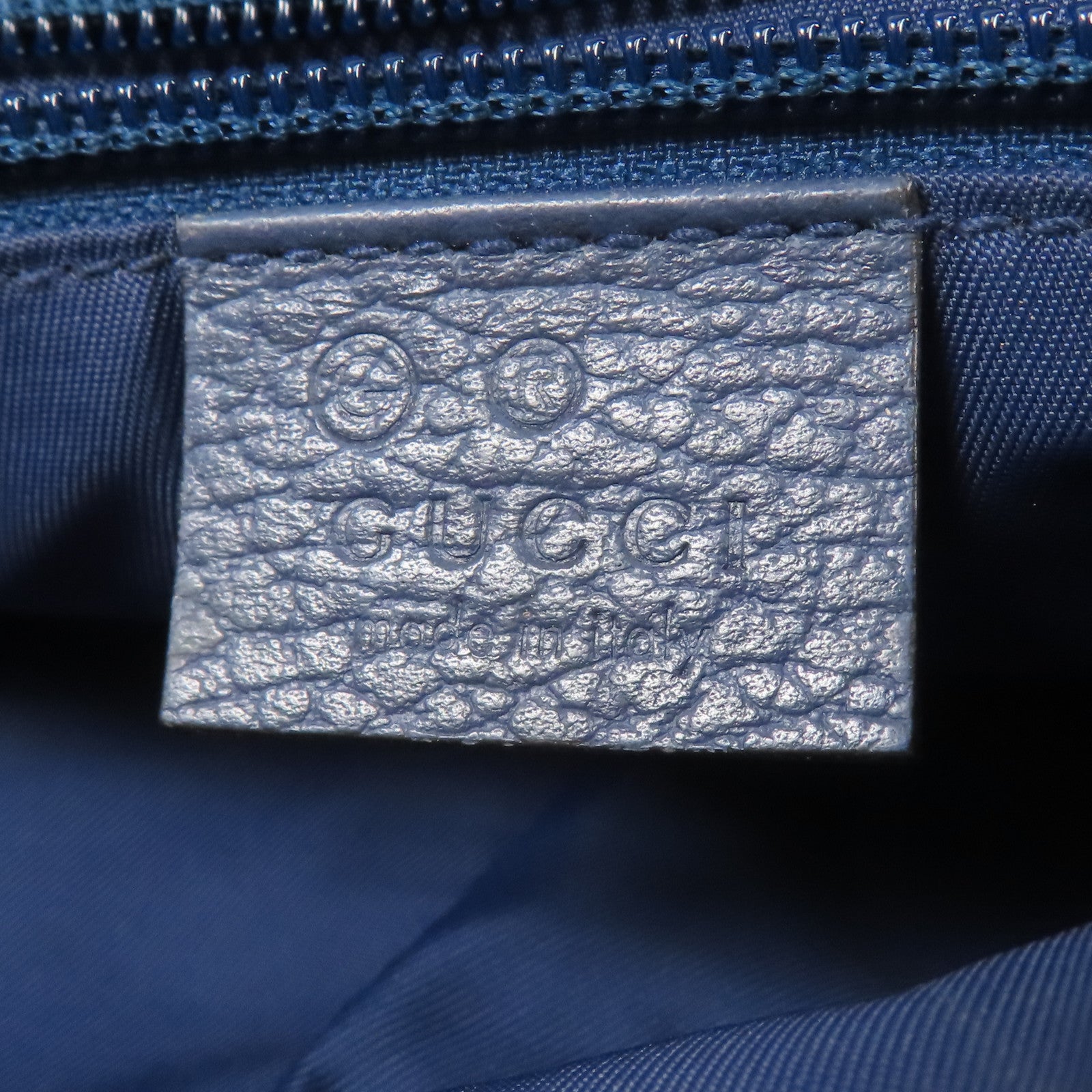 GUCCI 尼龍Shoulder Bag銀扣肩背袋