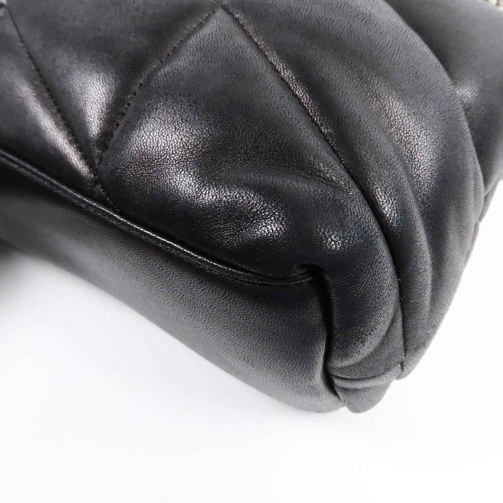 SAINT LAURENT 羊皮皮革LouLou Puffer Small鏈帶肩背袋