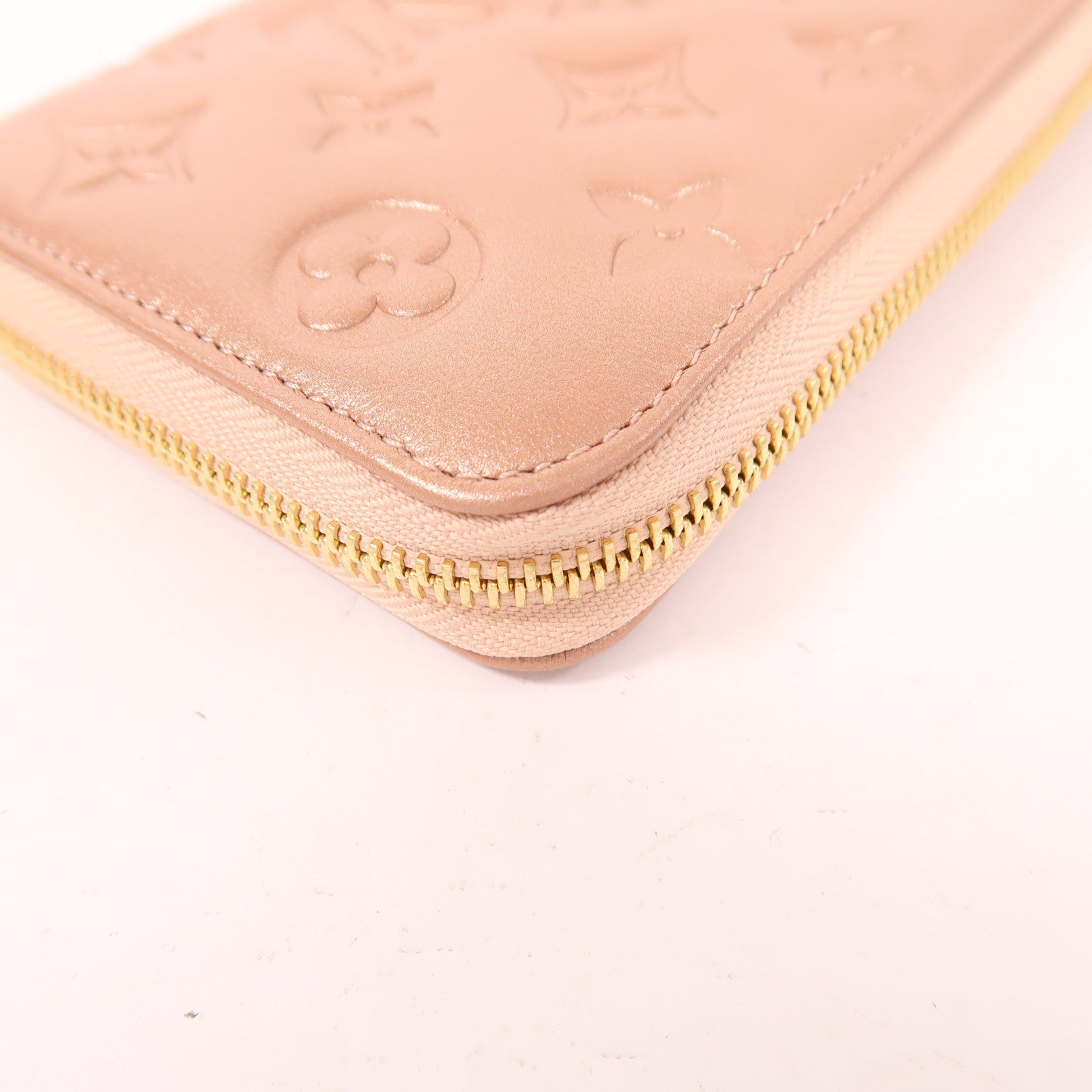 LOUIS VUITTON Monogram Embossed Zippy Wallet Coussin金扣長錢包