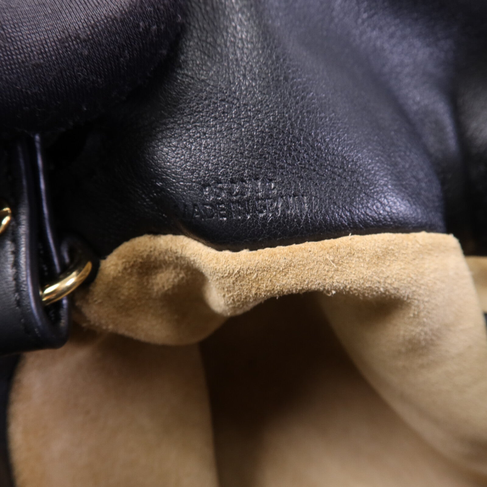 LOEWE 羊皮皮革Flamenco金扣肩背袋