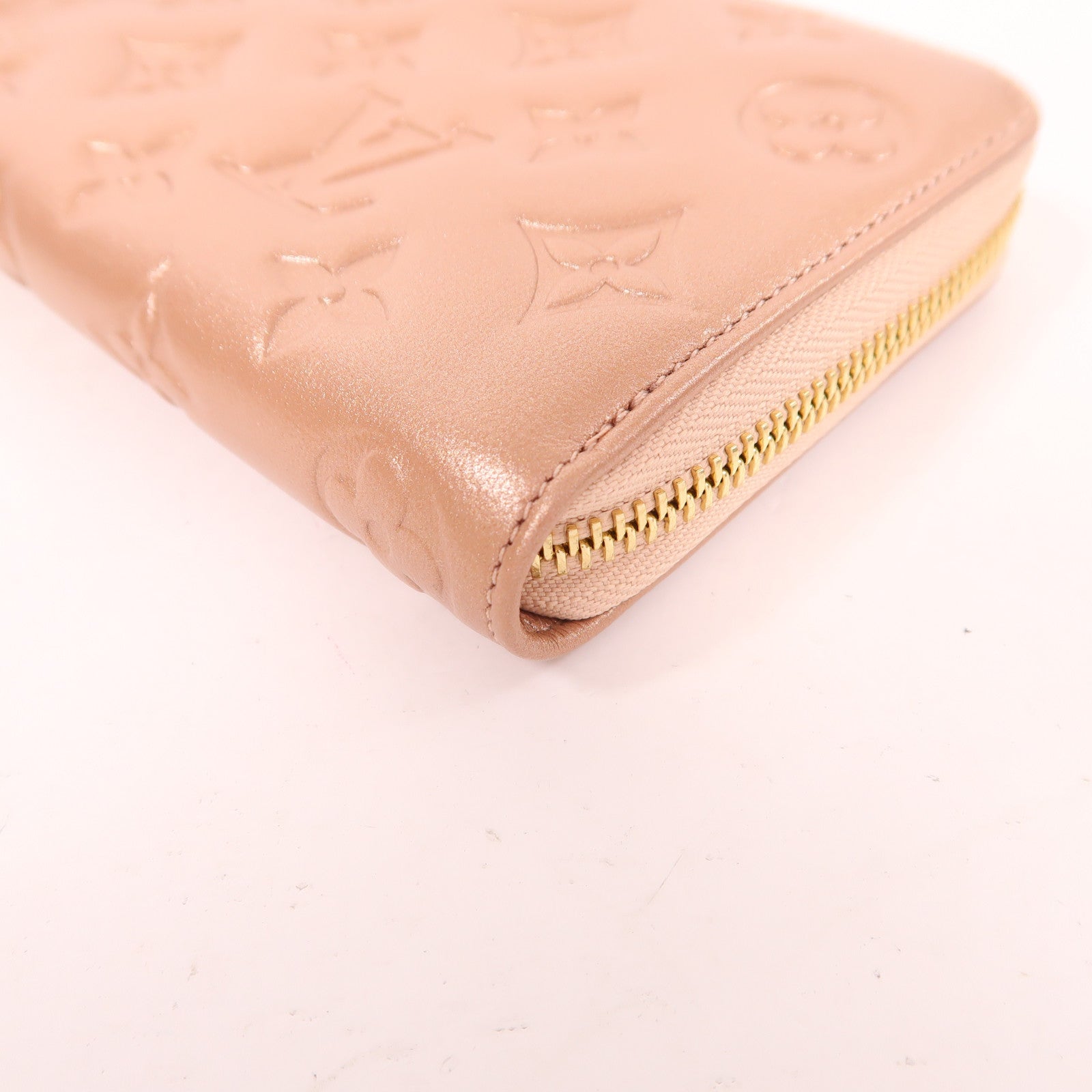 LOUIS VUITTON Monogram Embossed Zippy Wallet Coussin金扣長錢包