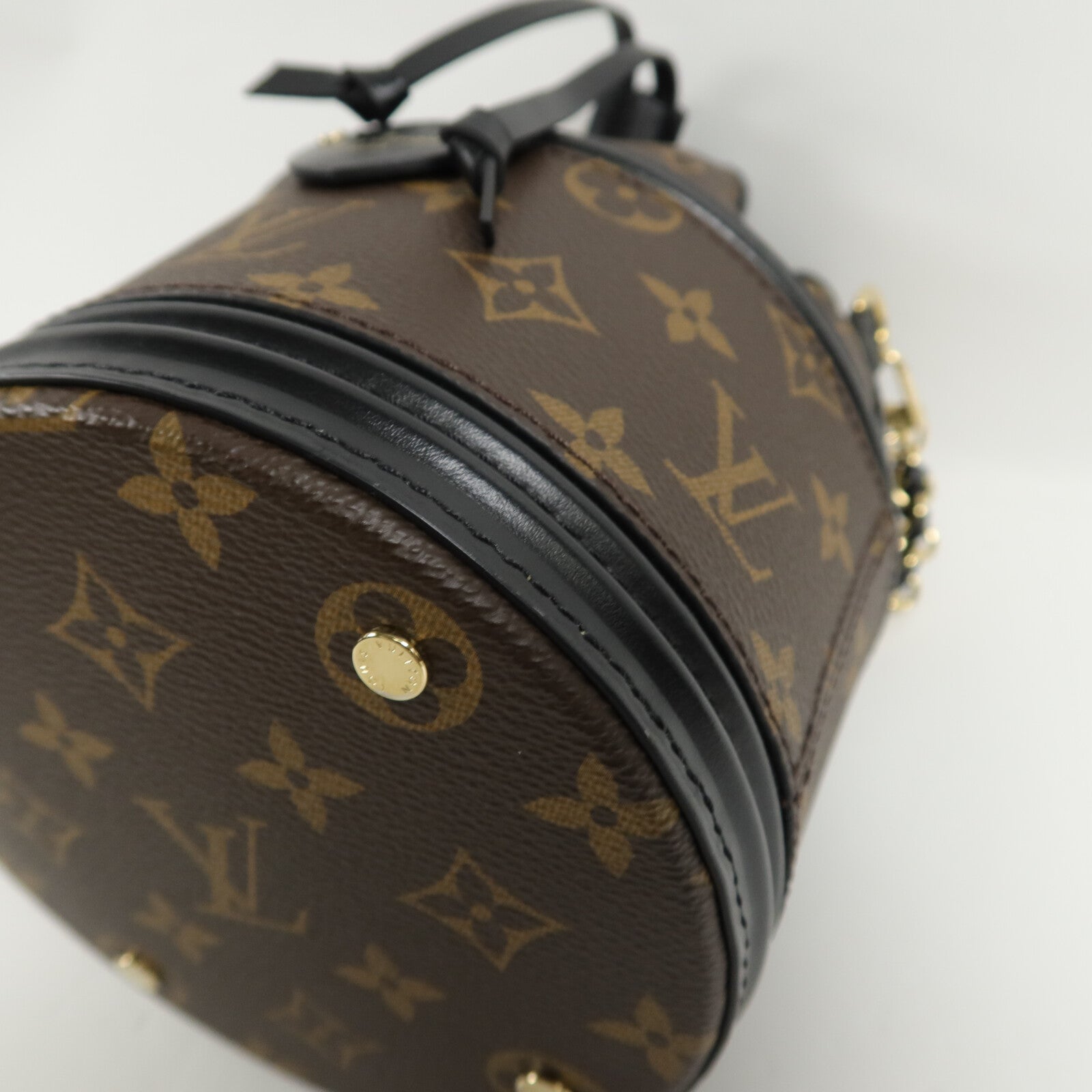 LOUIS VUITTON Monogram Canoe手挽肩背兩用袋