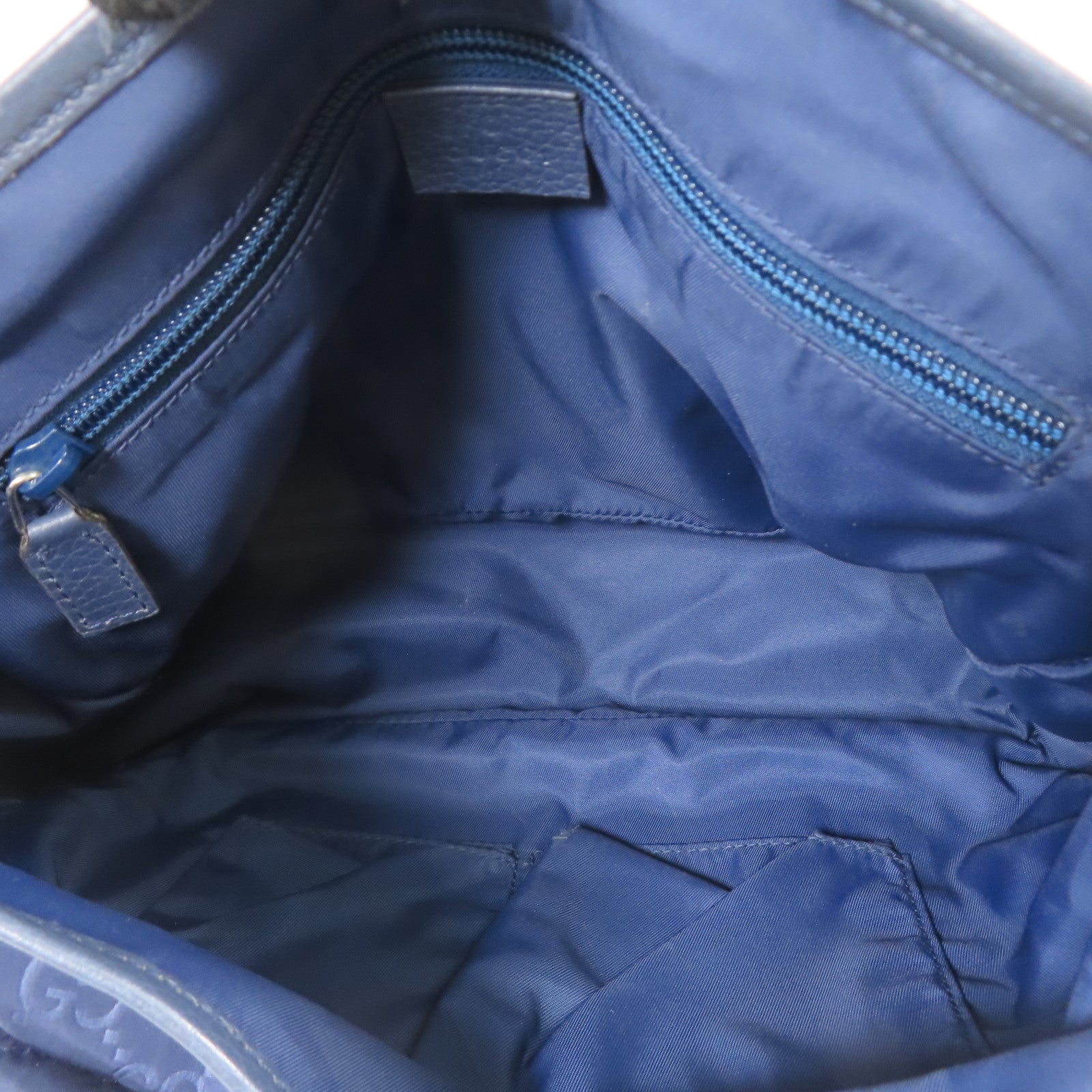 GUCCI 尼龍Shoulder Bag銀扣肩背袋