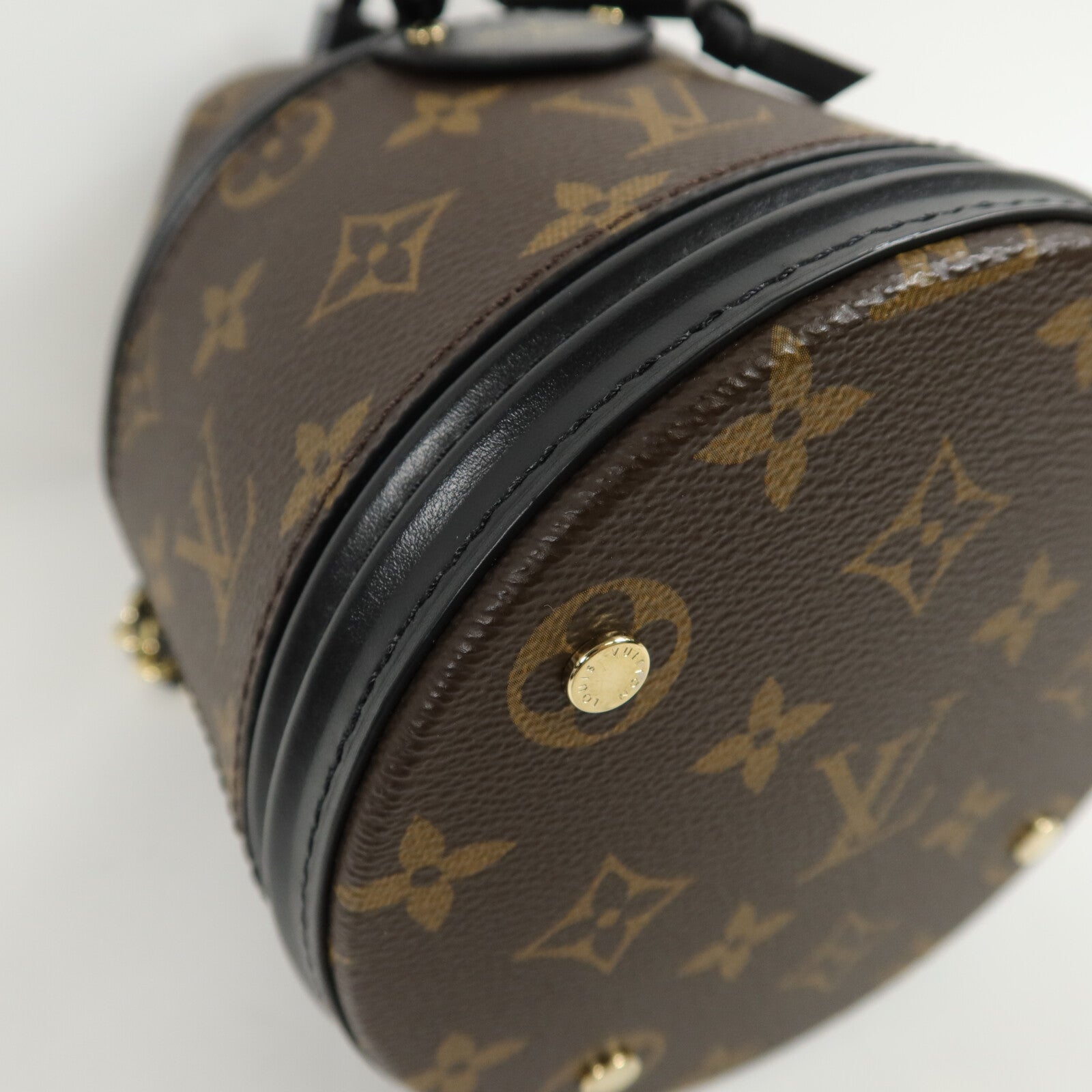 LOUIS VUITTON Monogram Canoe手挽肩背兩用袋