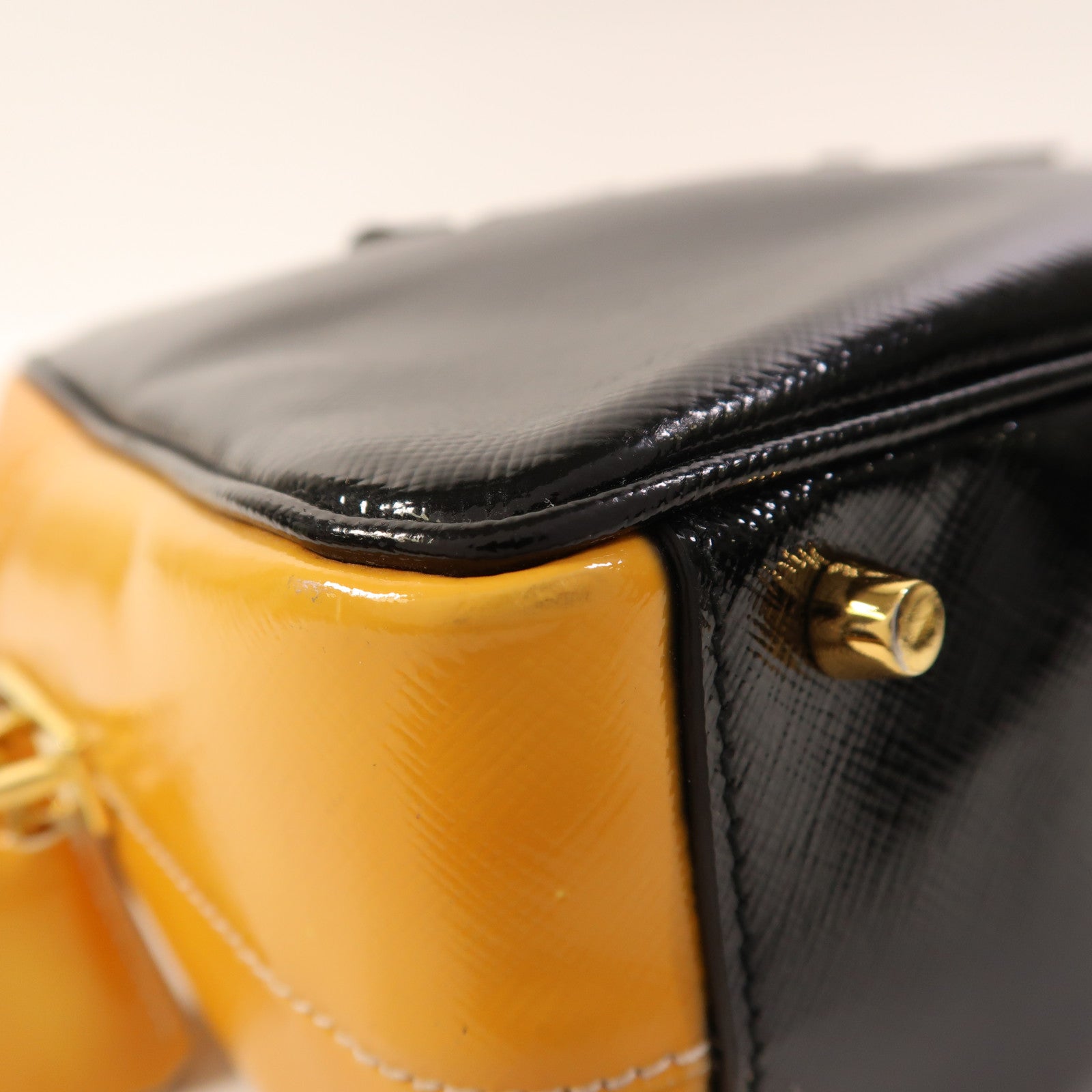 PRADA 漆皮皮革2 Way Shoulder金扣手挽肩背兩用袋