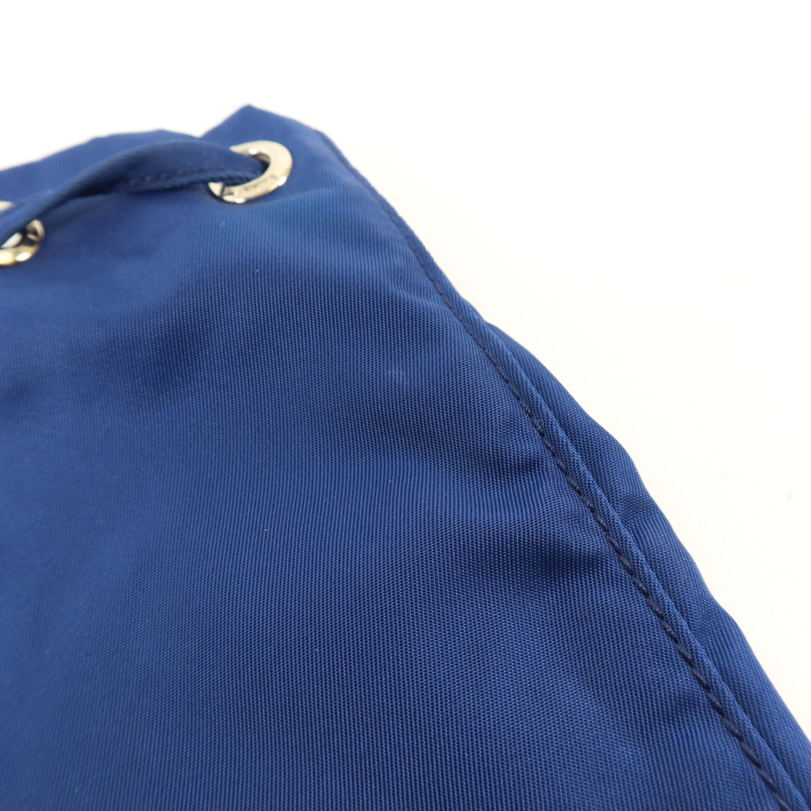 PRADA 尼龍Drawstring Pouch手拿包