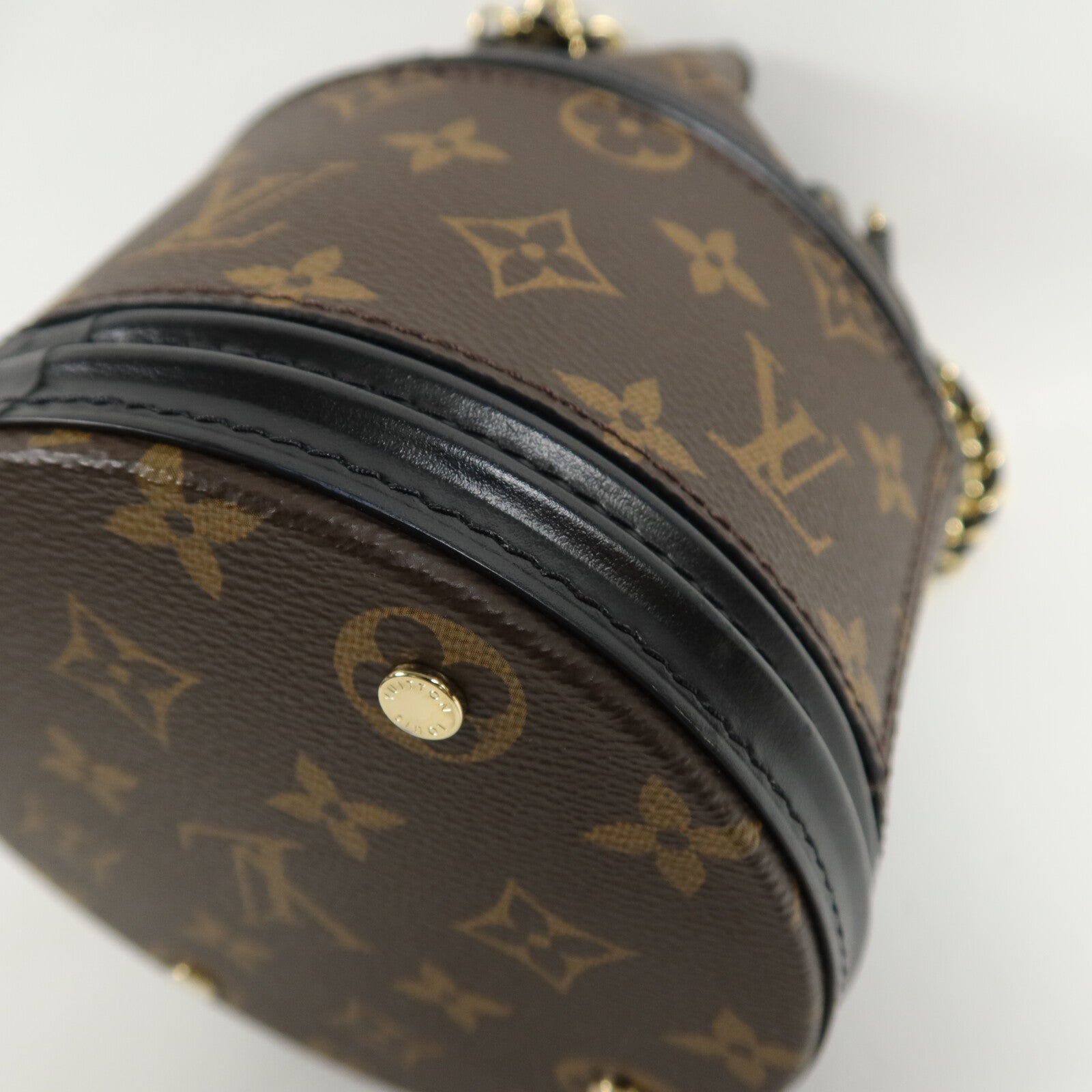 LOUIS VUITTON Monogram Canoe手挽肩背兩用袋