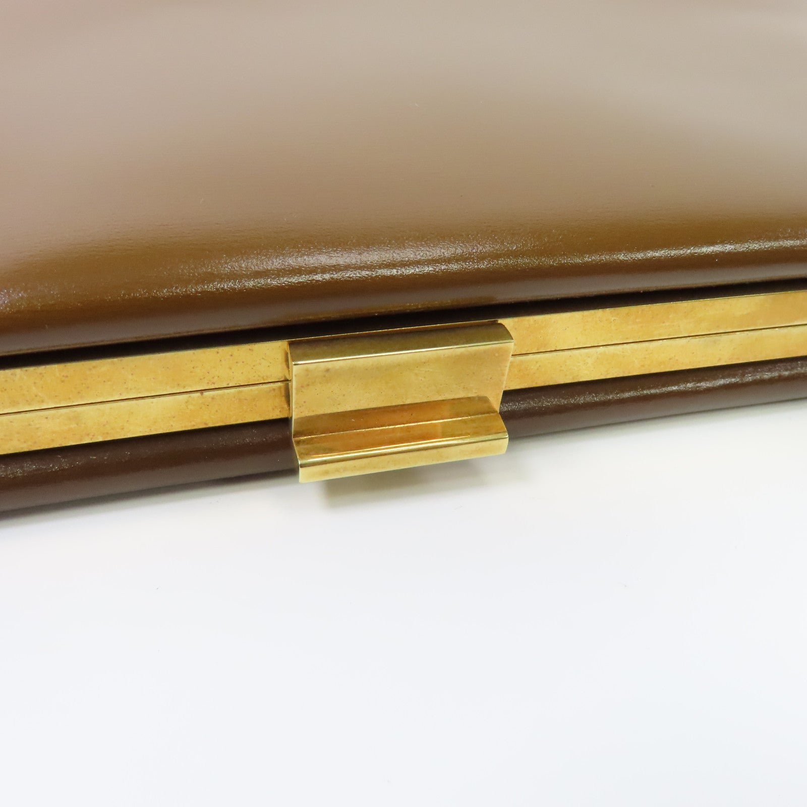 CELINE 牛皮皮革Handbag金扣手挽袋棕色