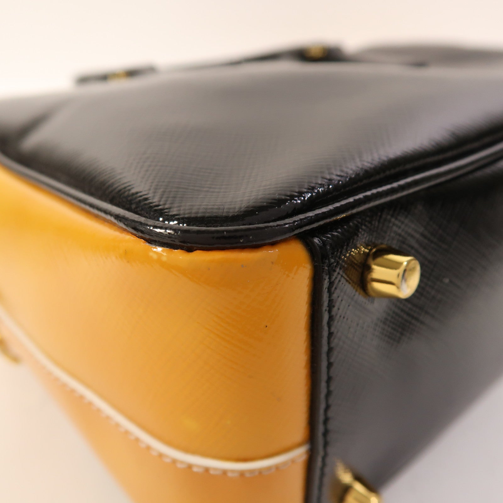 PRADA 漆皮皮革2 Way Shoulder金扣手挽肩背兩用袋
