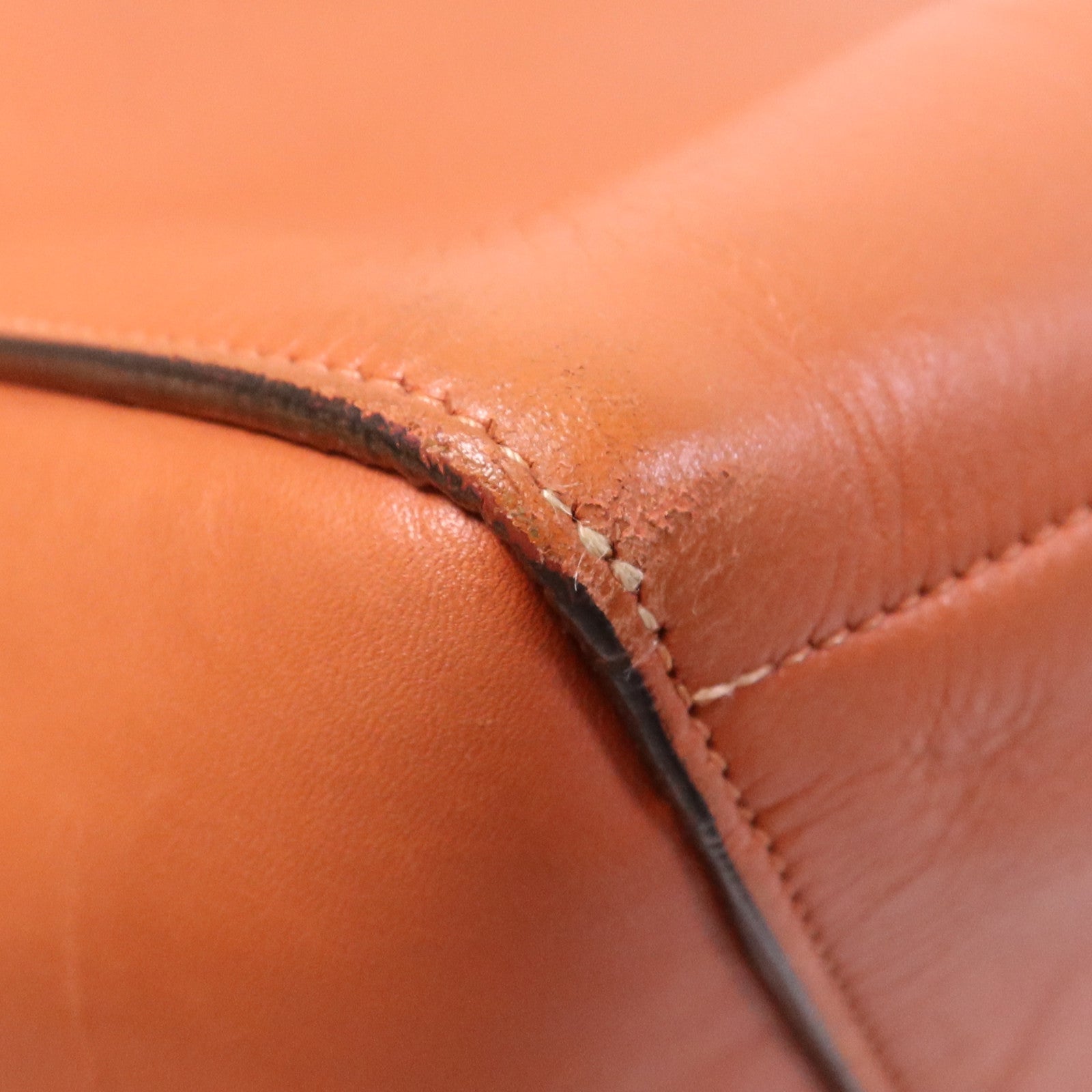 CELINE 牛皮皮革Shoulder Bag金扣肩背袋