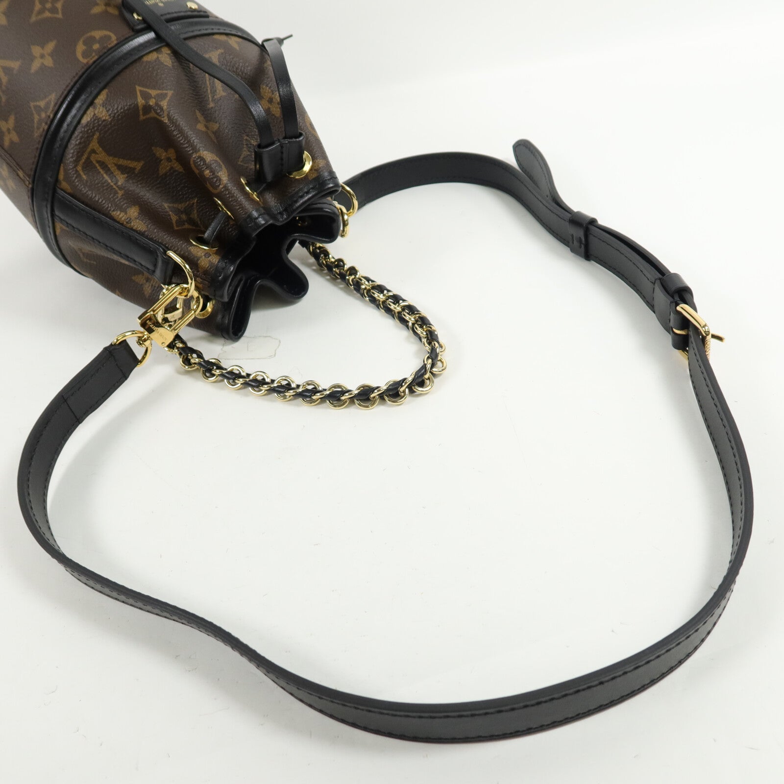 LOUIS VUITTON Monogram Canoe手挽肩背兩用袋