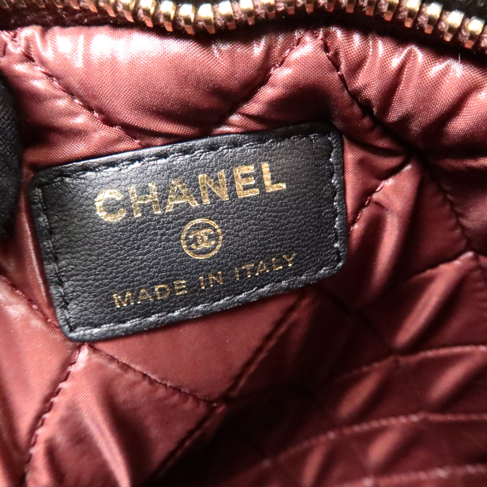 CHANEL 羊皮皮革Fold Over Clutch手拿包