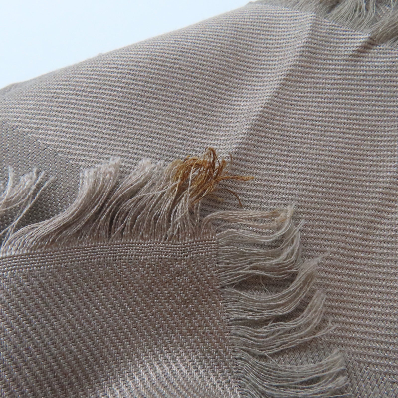 LOUIS VUITTON 絲質Scarf圍巾灰色