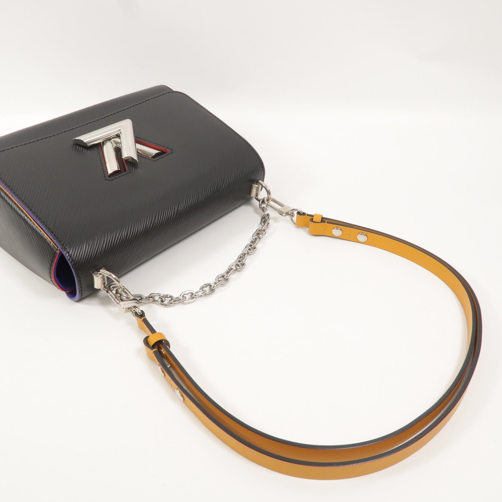 LOUIS VUITTON Epi Twist MM鏈帶手挽肩背兩用袋