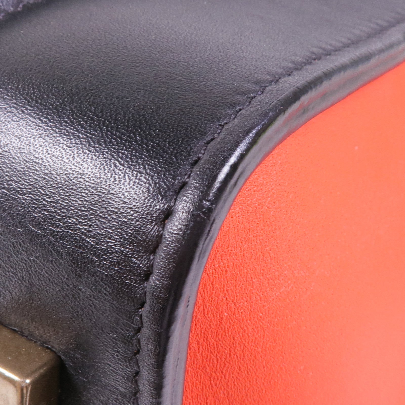 CELINE 牛皮皮革Mini Luggage金扣手挽袋
