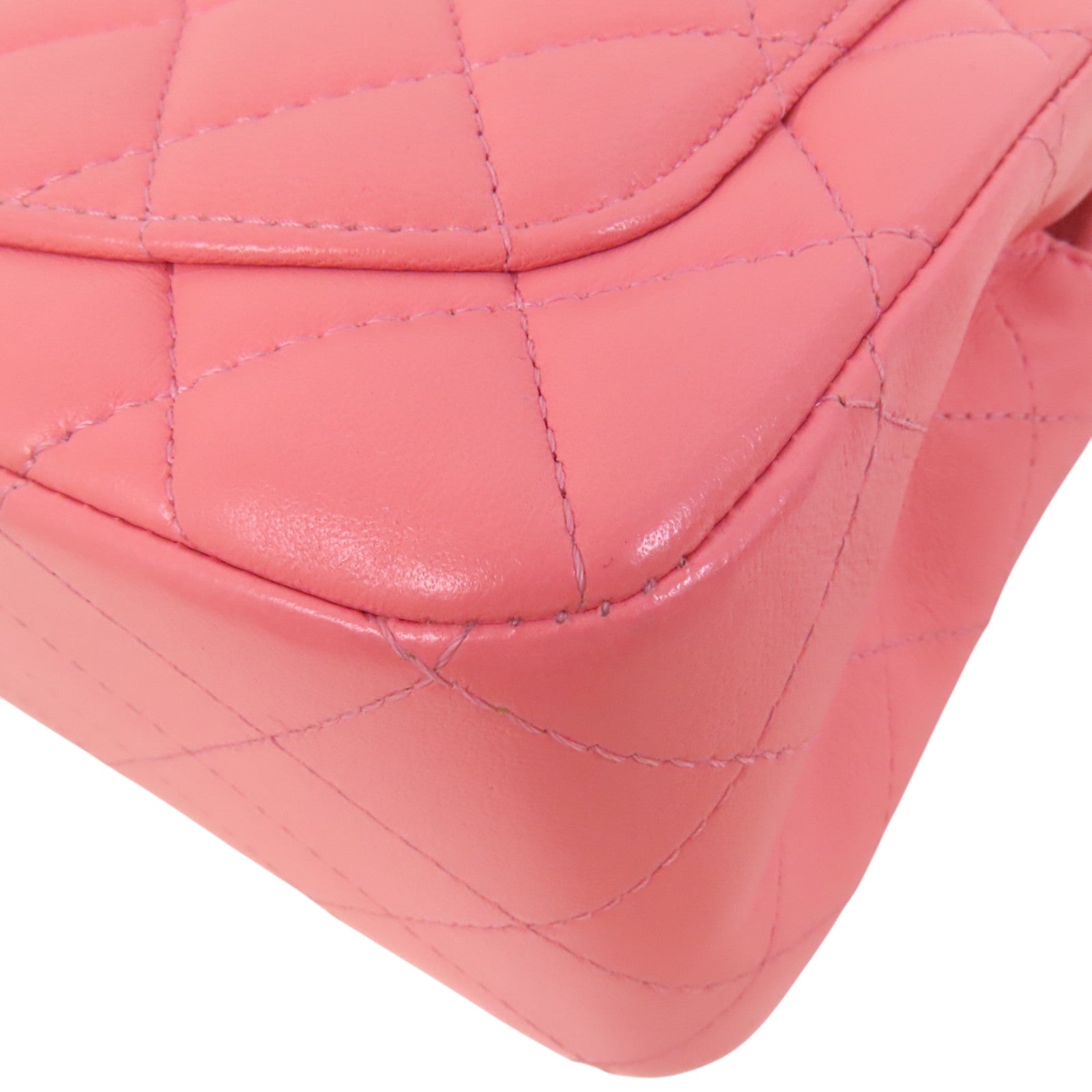 CHANEL 羊皮皮革Mini Classic 17金扣鏈帶肩背袋