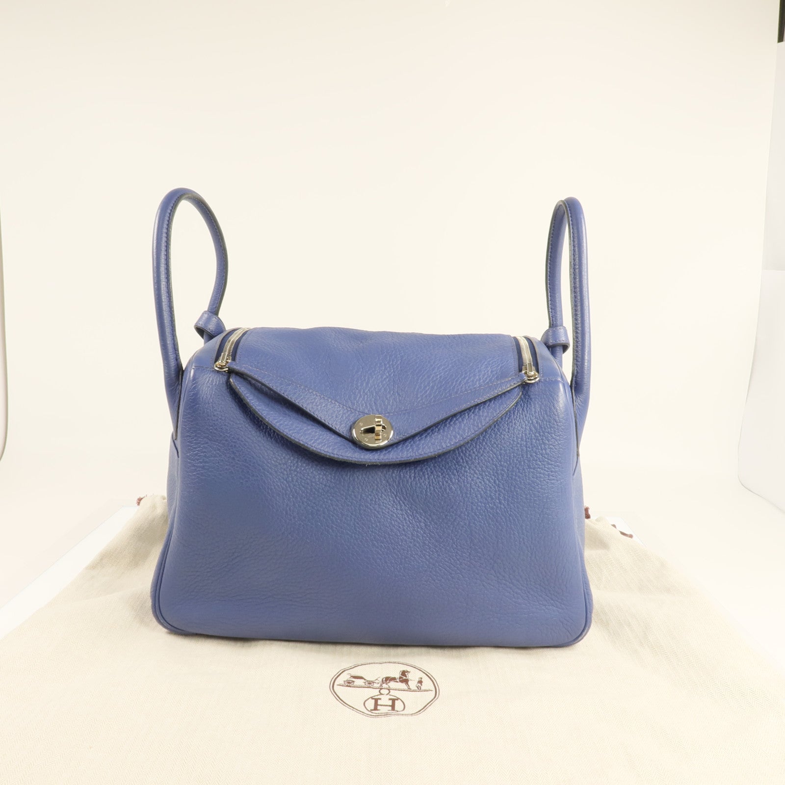 HERMES Clemence皮革Lindy 30銀扣肩背袋