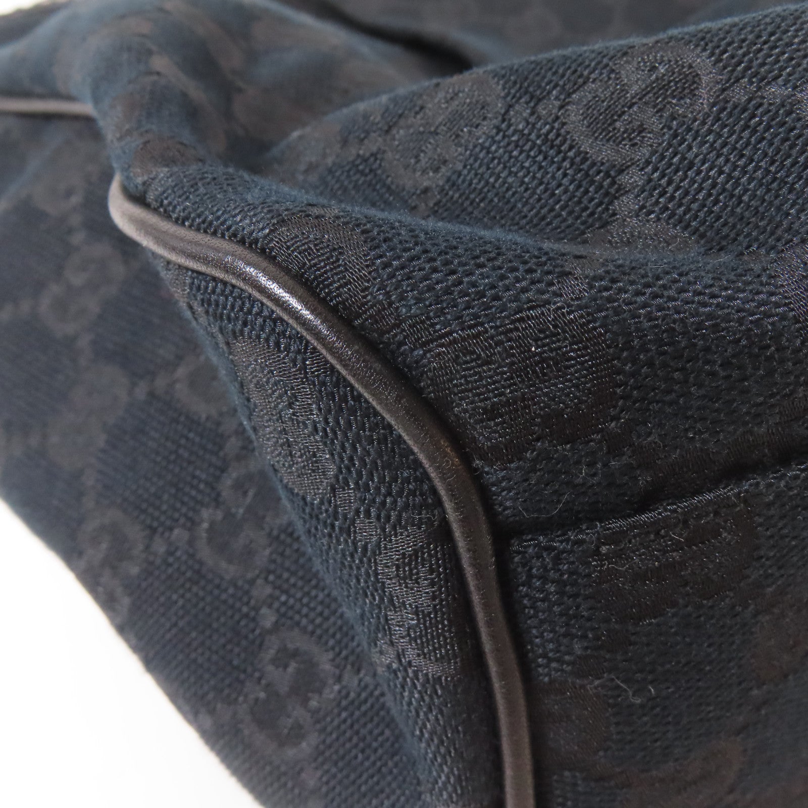 GUCCI 【激減優惠】帆布Sukey Shoulder Bag金扣肩背袋黑色