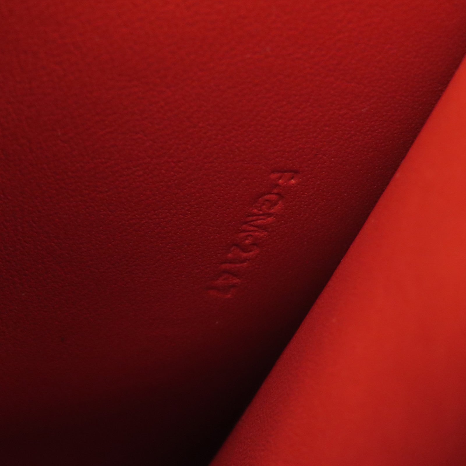 CELINE 牛皮皮革Handbag金扣手挽袋棕色