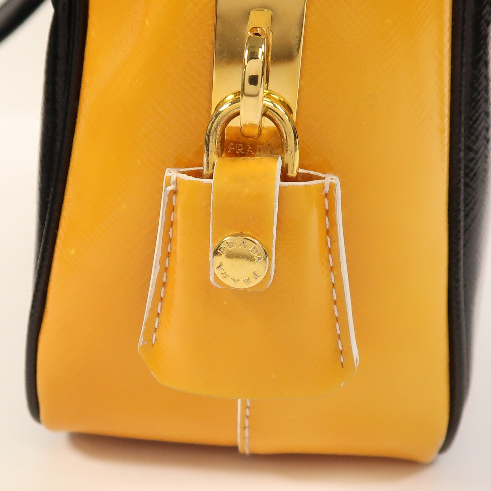 PRADA 漆皮皮革2 Way Shoulder金扣手挽肩背兩用袋