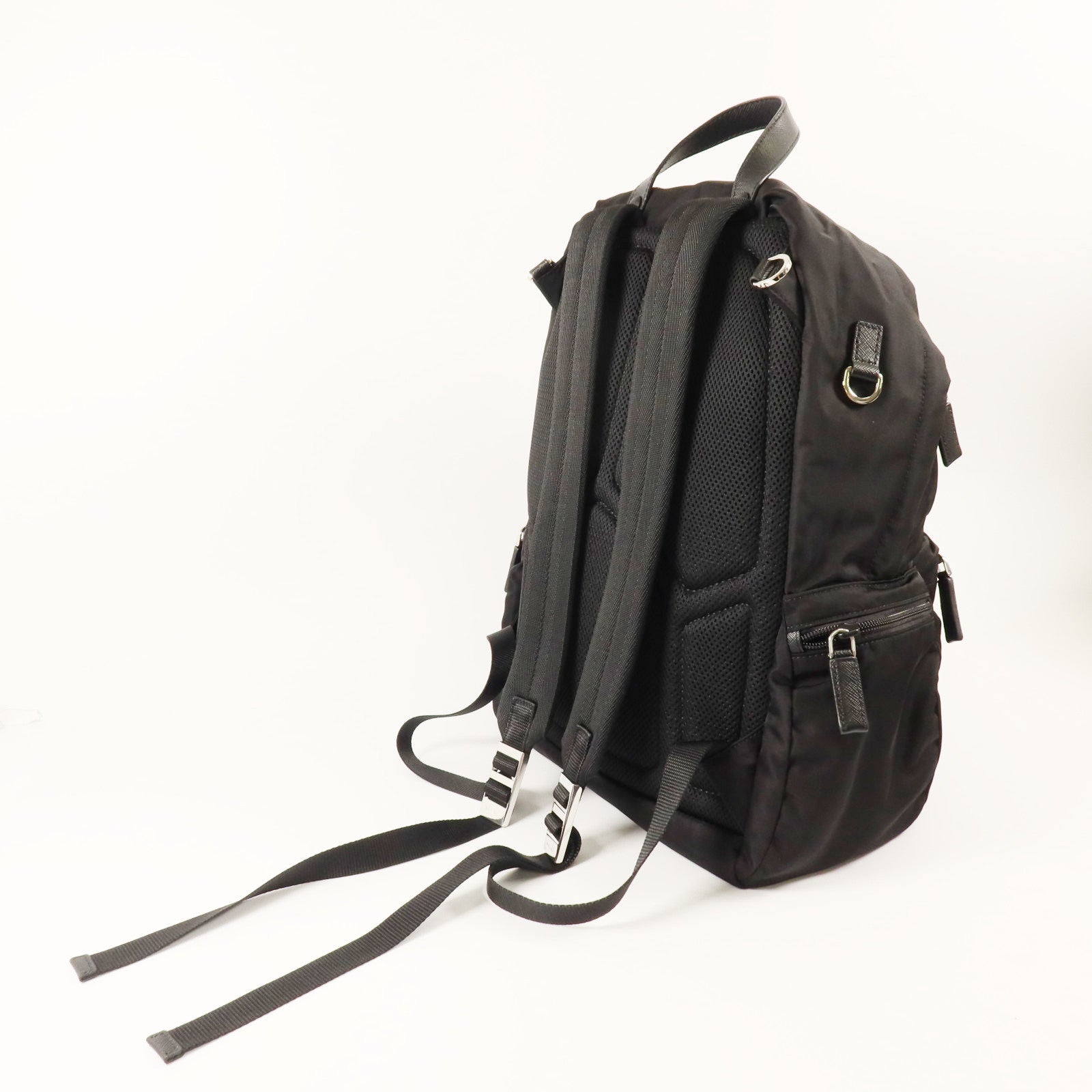 PRADA 尼龍Backpack銀扣背包