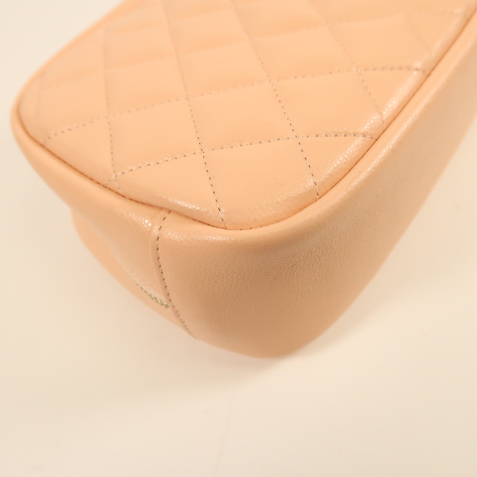 CHANEL 牛皮皮革Cosmetic Pouch金扣化妝袋