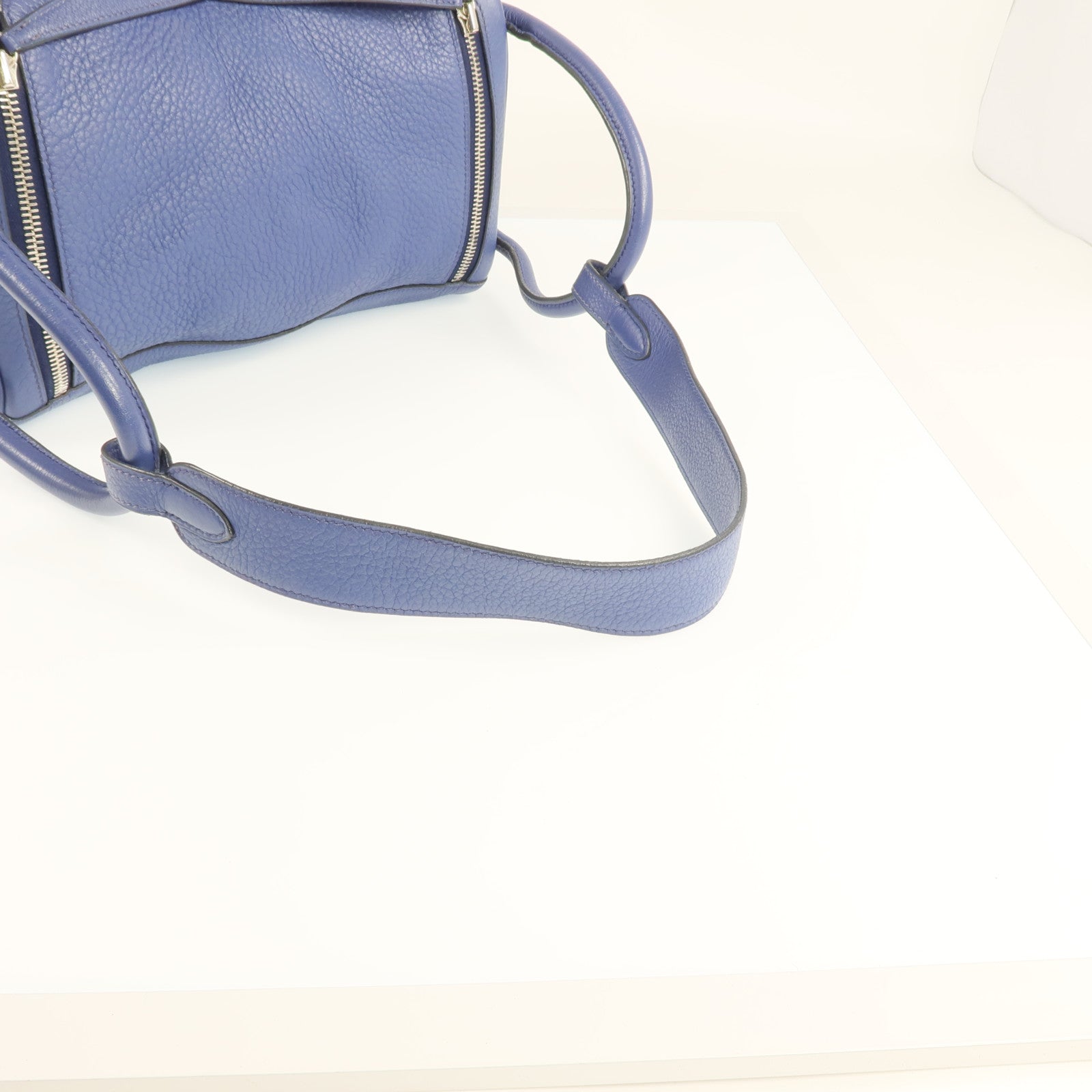 HERMES Clemence皮革Lindy 30銀扣肩背袋