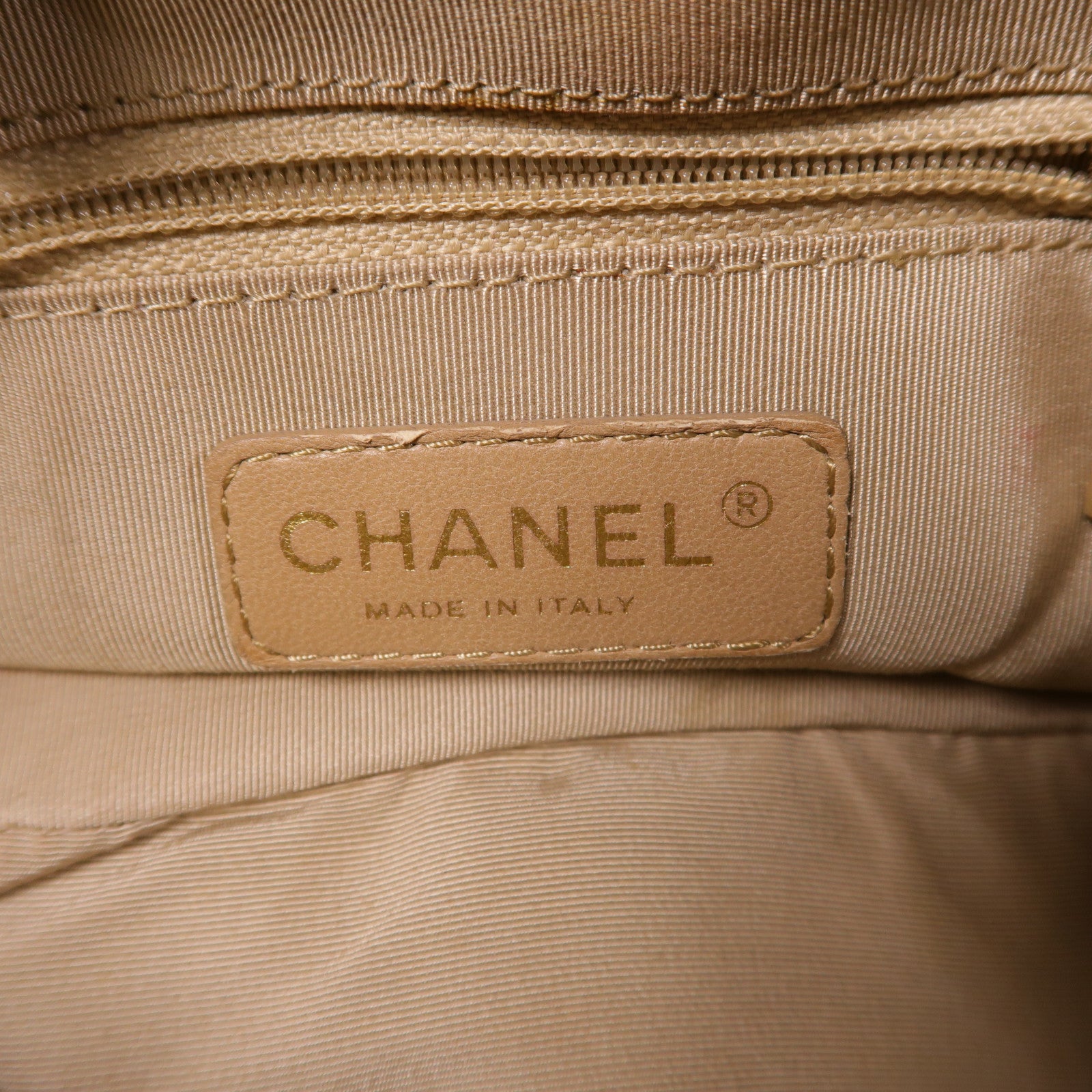 CHANEL CC GHW Bubble Chain Shoulder Bag Calfskin Leather Gold