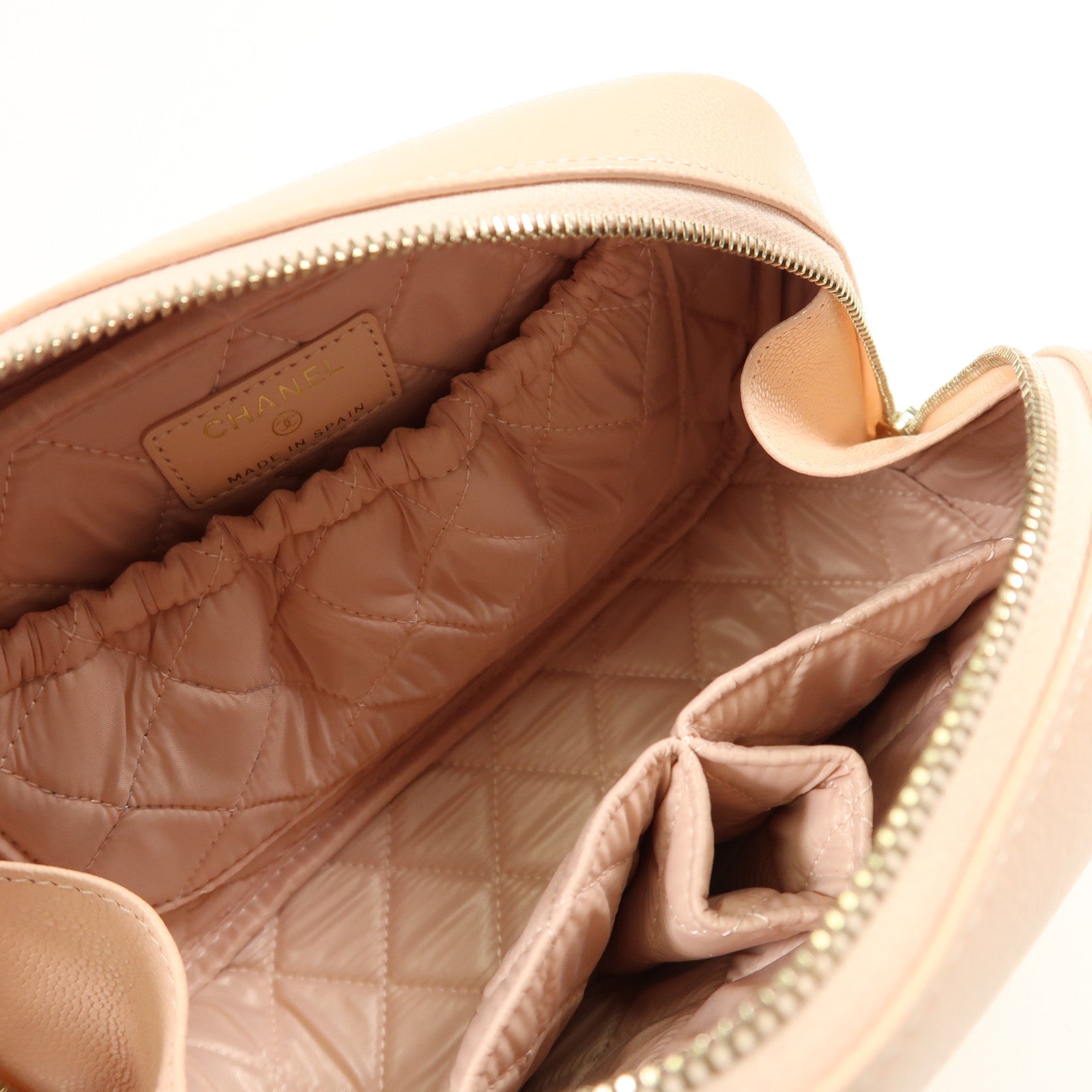 CHANEL 【激減優惠】牛皮皮革Cosmetic Pouch金扣化妝袋