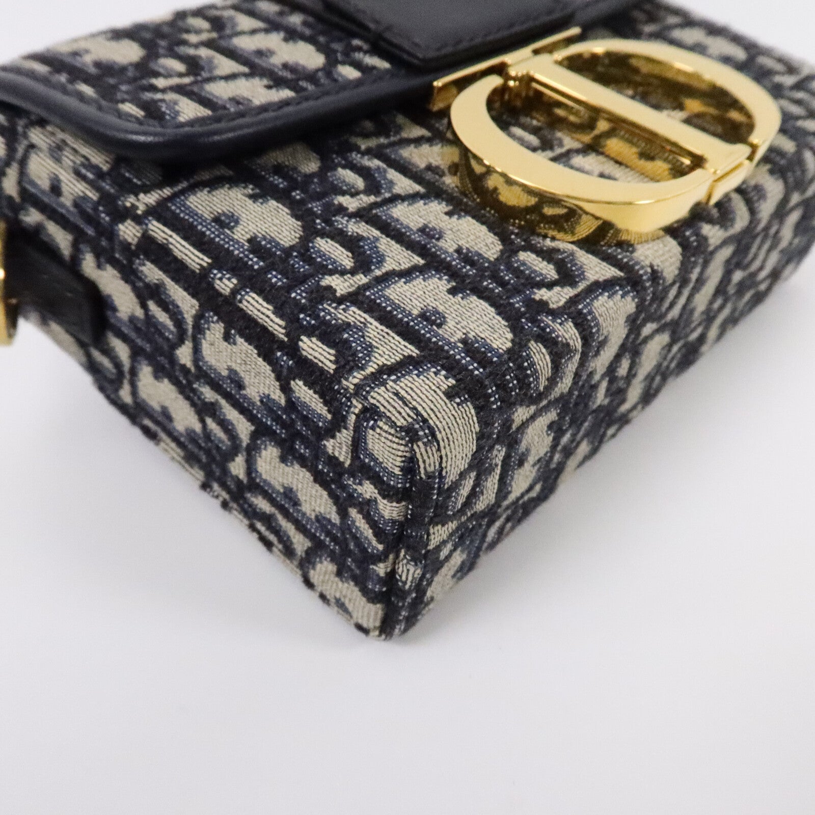 Dior 帆布Obilqne Montaigne 30 Box肩背袋