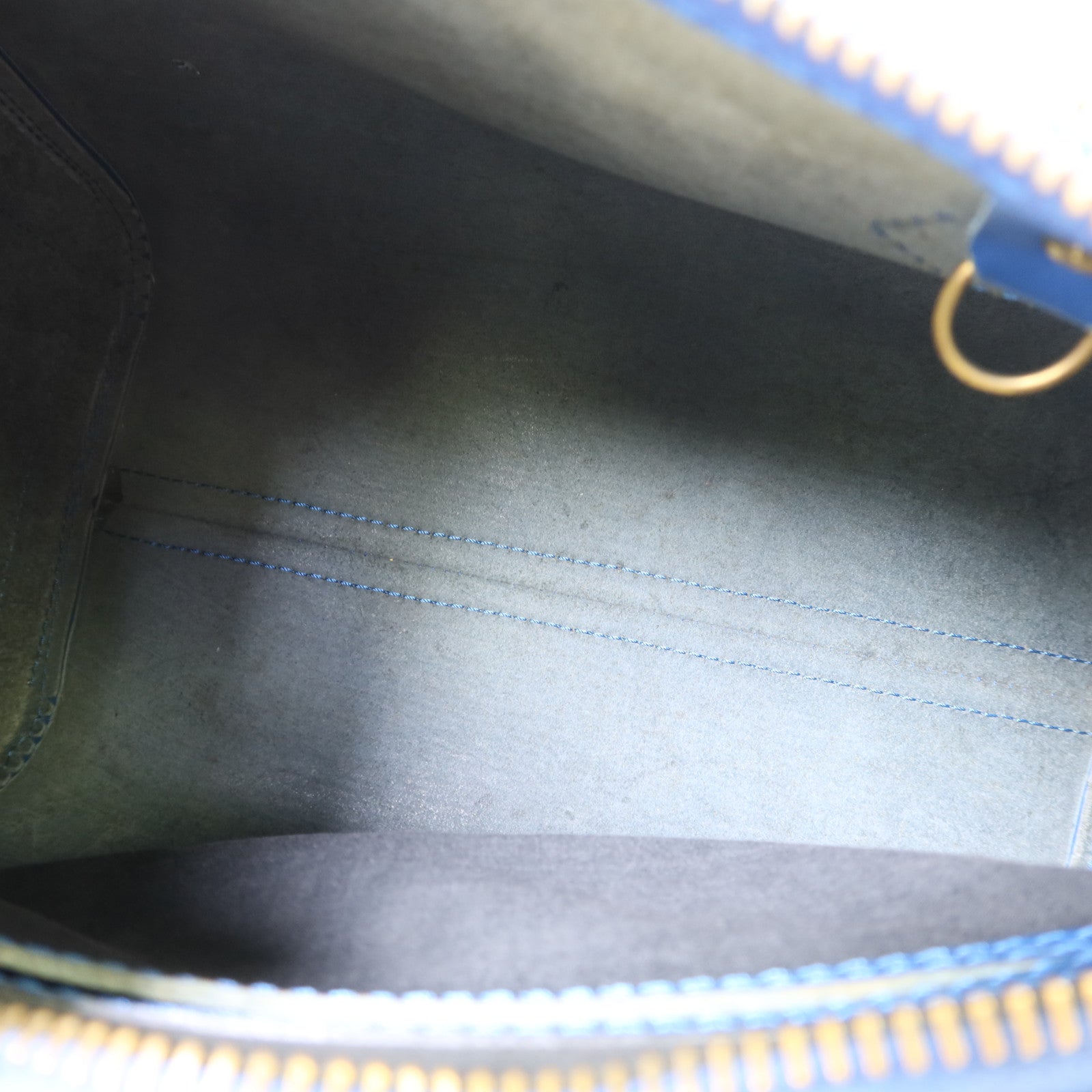 LOUIS VUITTON Epi Speedy 25金扣手挽袋