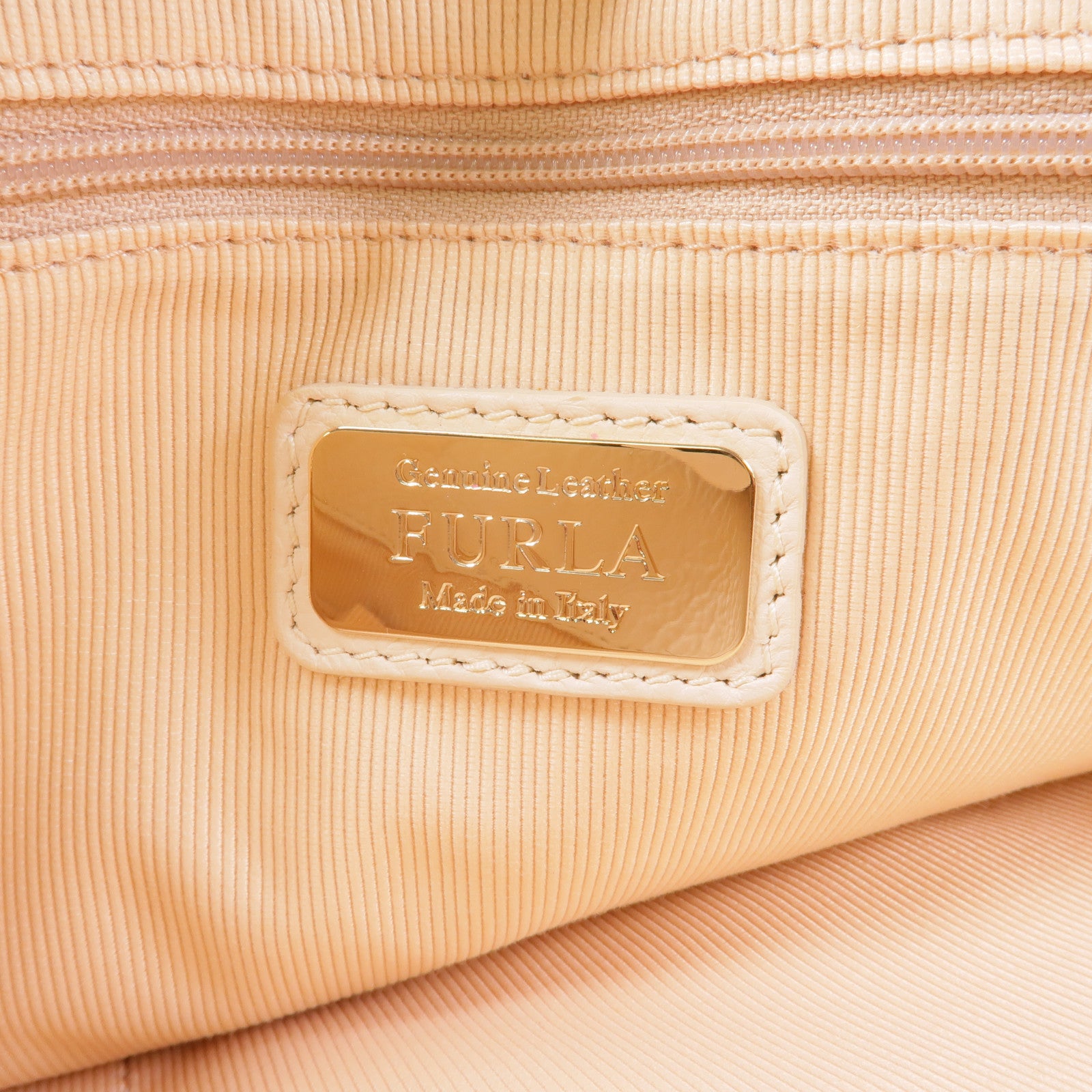 Furla 牛皮皮革2 Way Shoulder金扣手挽肩背兩用袋