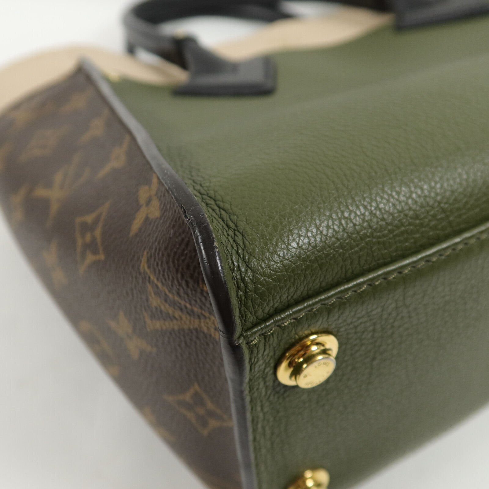 LOUIS VUITTON Monogram/牛皮皮革On My Side MM手挽肩背兩用袋