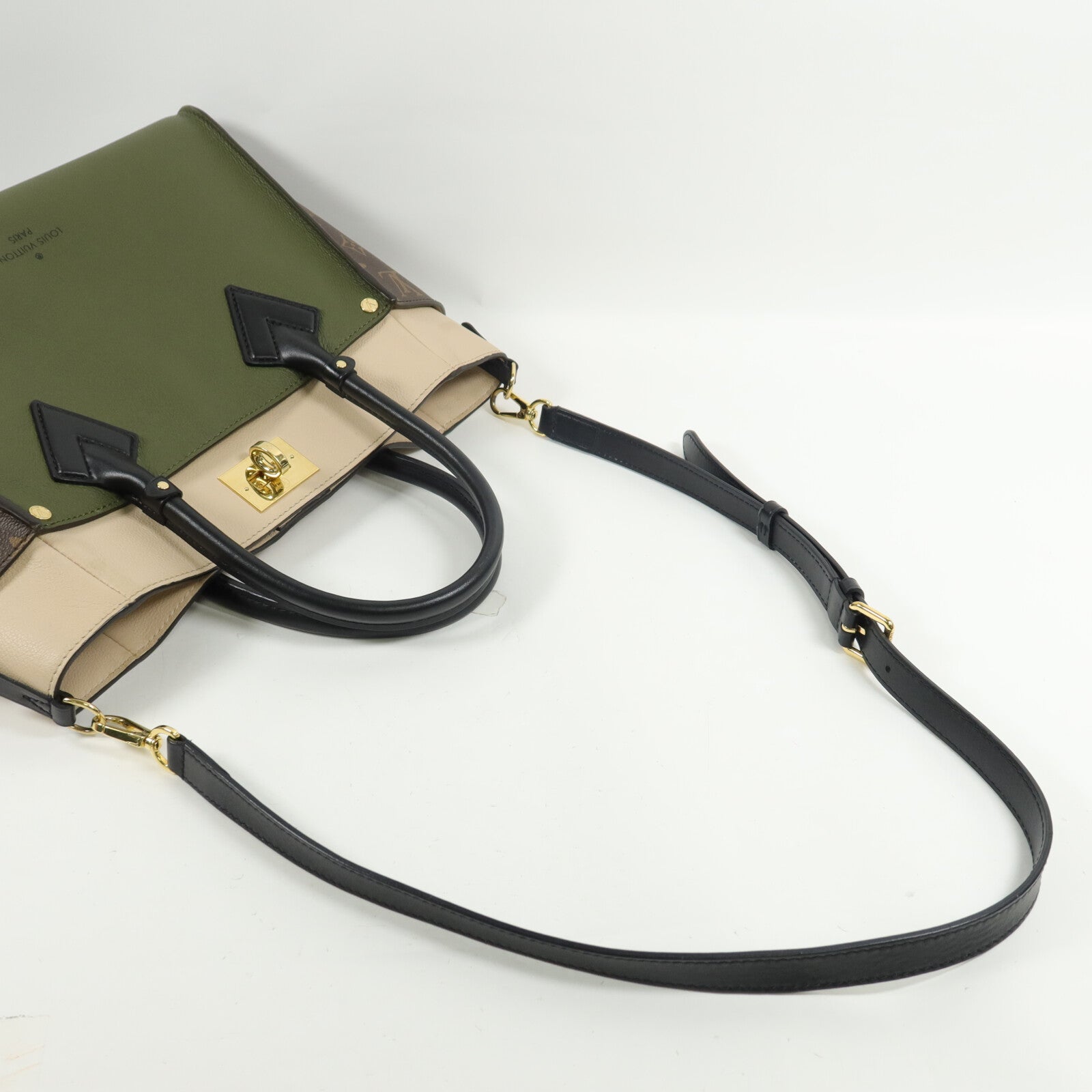 LOUIS VUITTON Monogram/牛皮皮革On My Side MM手挽肩背兩用袋