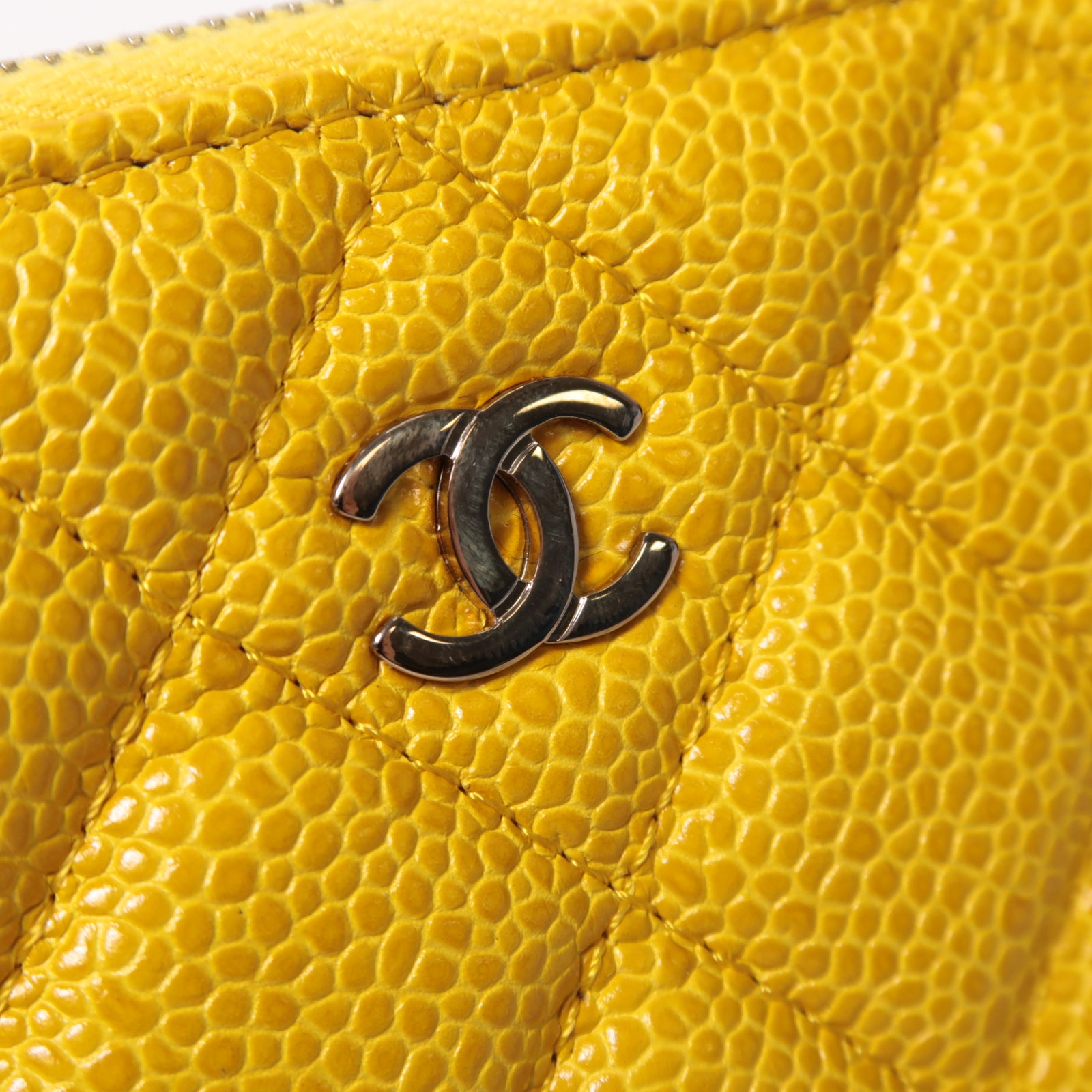 CHANEL 【激減優惠】菱格Caviar皮革Clutch Bag金扣手拿包黃色
