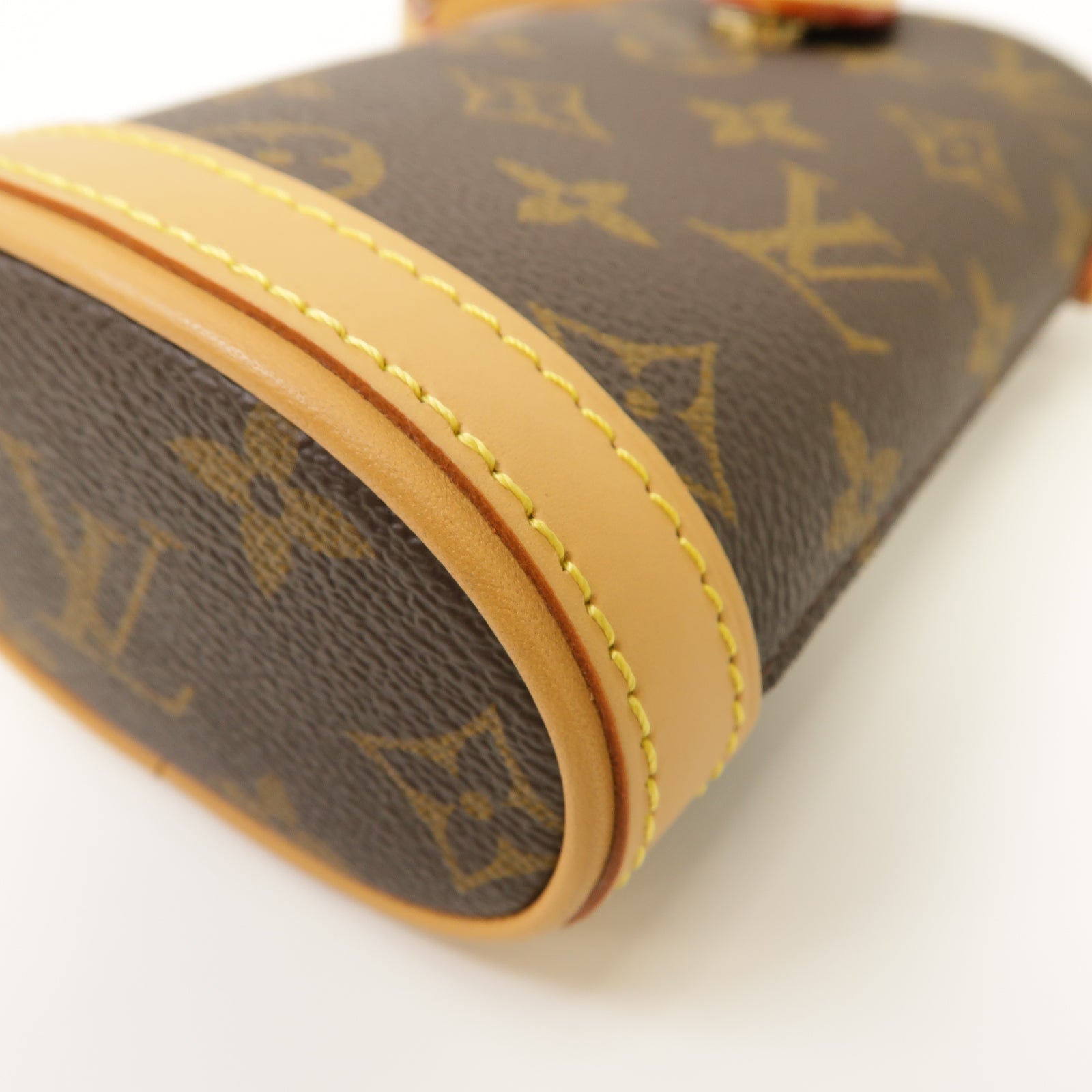 LOUIS VUITTON 【激減優惠】Monogram Fold Me金扣肩背袋啡色