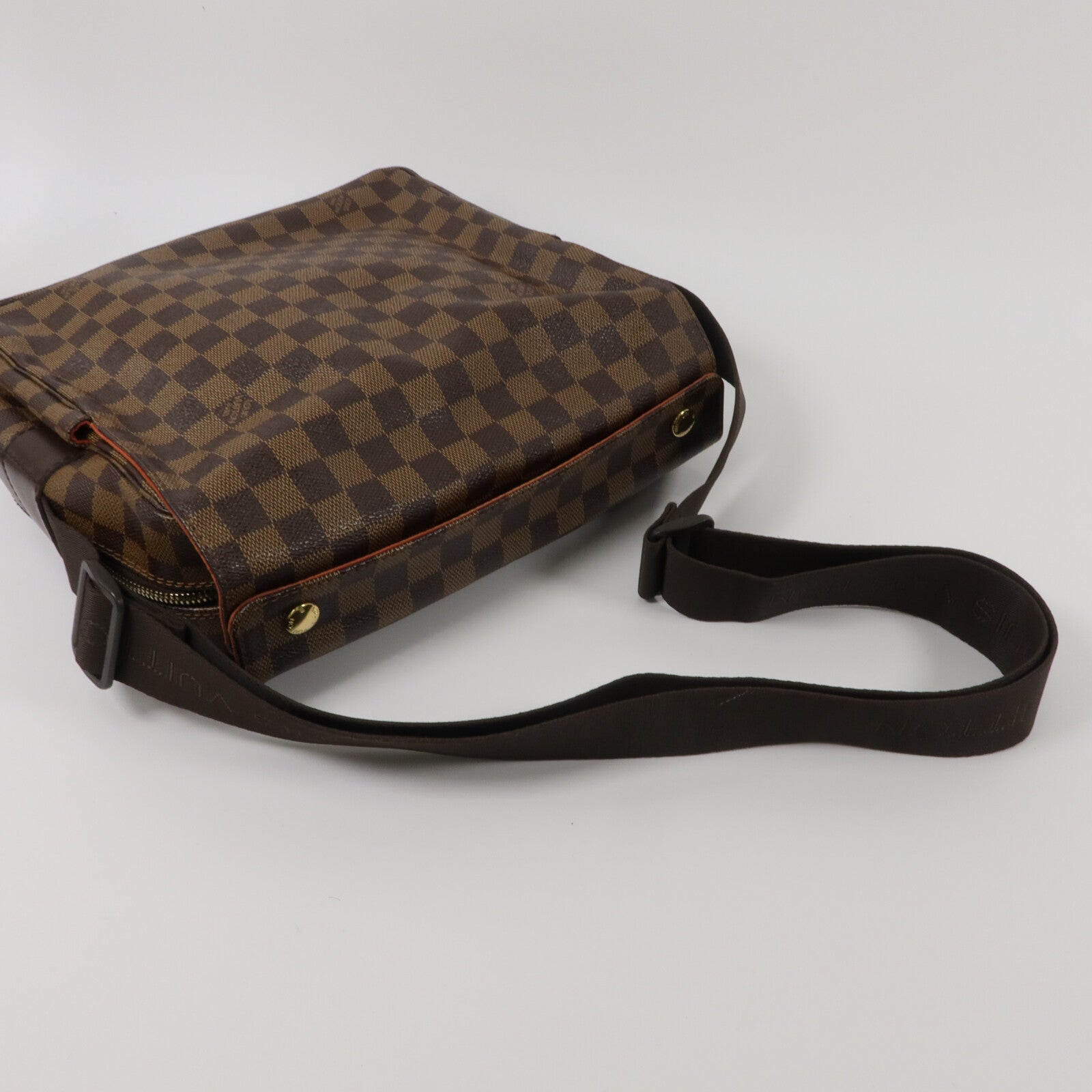 LOUIS VUITTON Damier Naviglio肩背袋