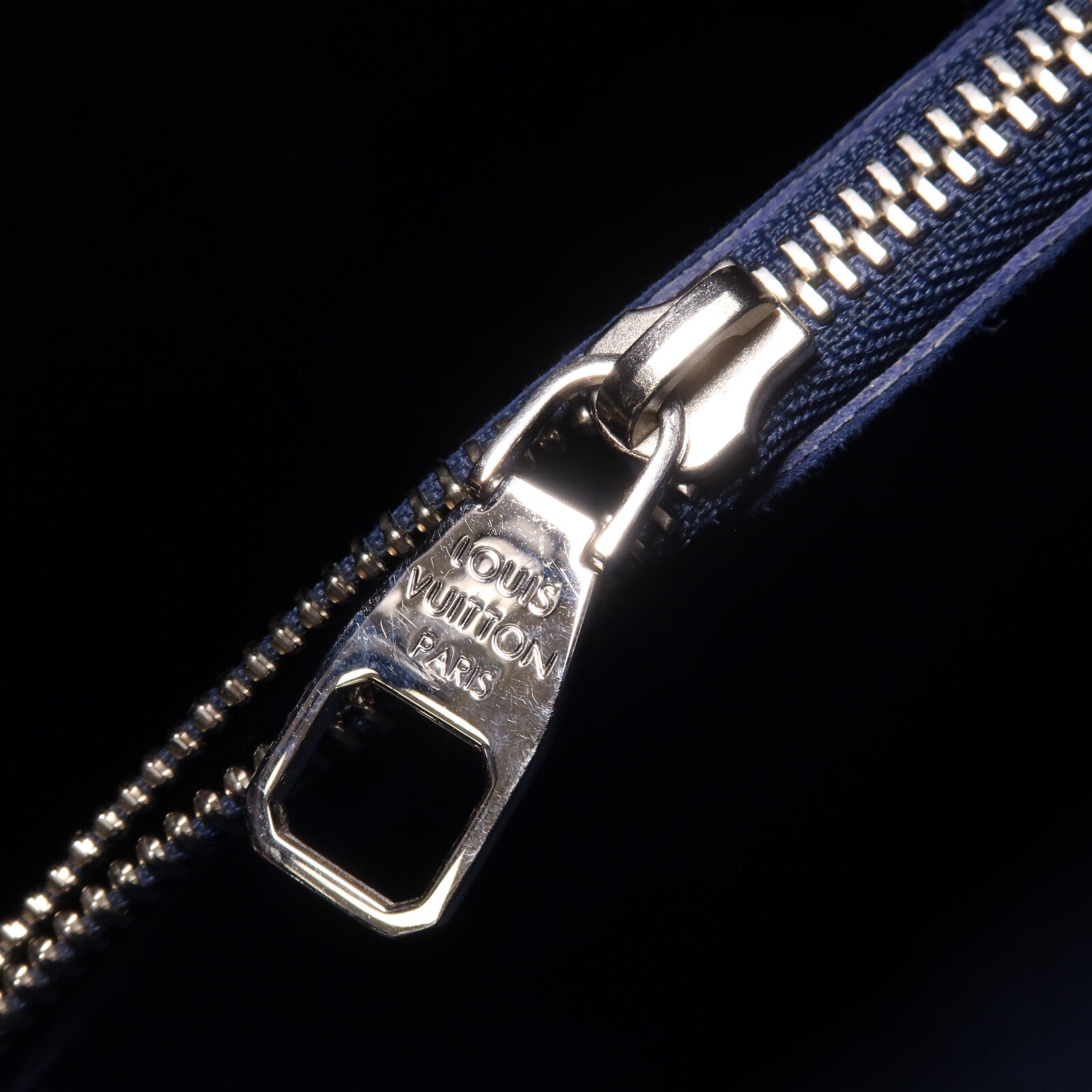 LOUIS VUITTON Epi Neo Noe MM手挽肩背兩用袋