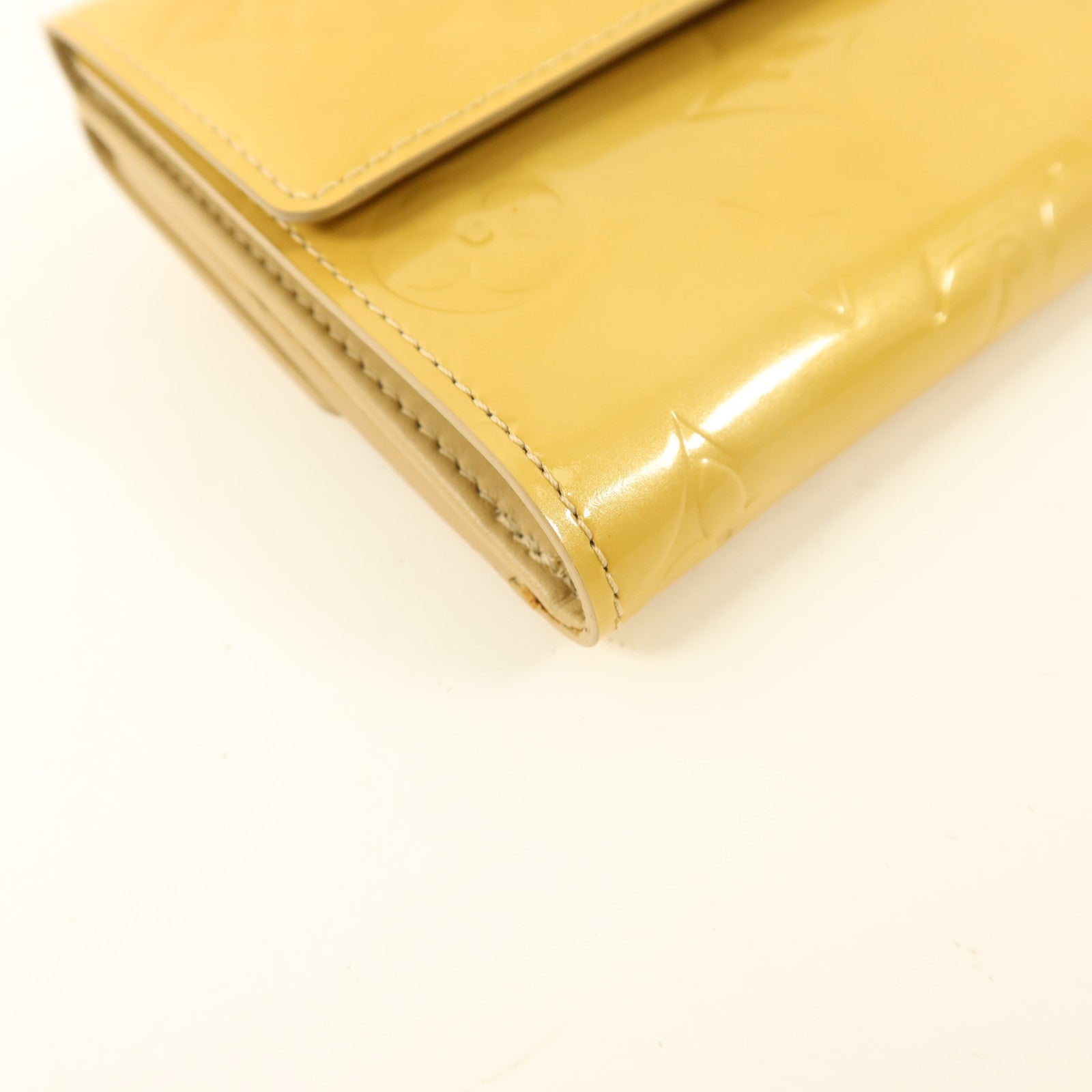 LOUIS VUITTON Monogram Vernis Elise Compact Wallet金扣錢包