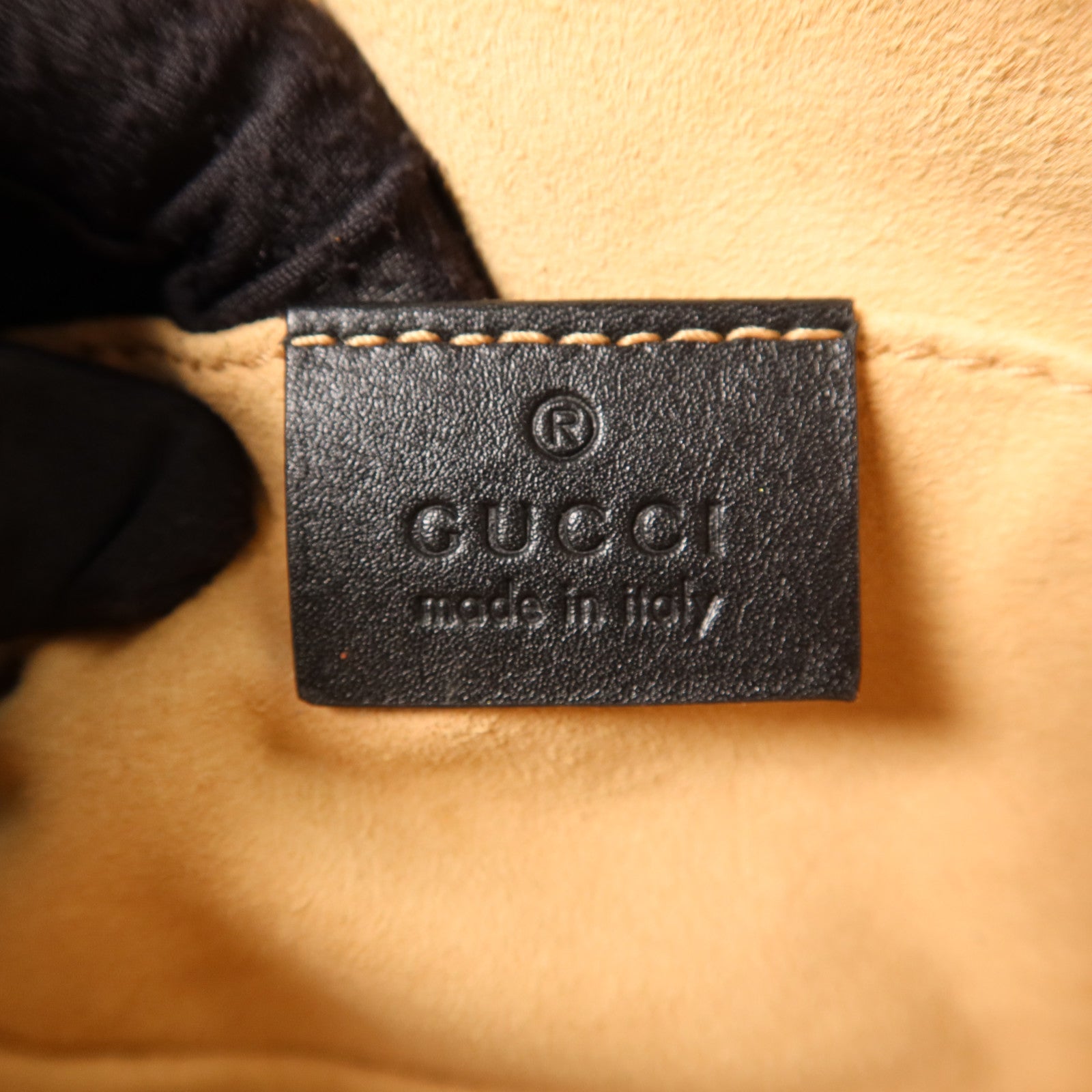 GUCCI 牛皮皮革GG Marmont Belt Bag金扣腰包