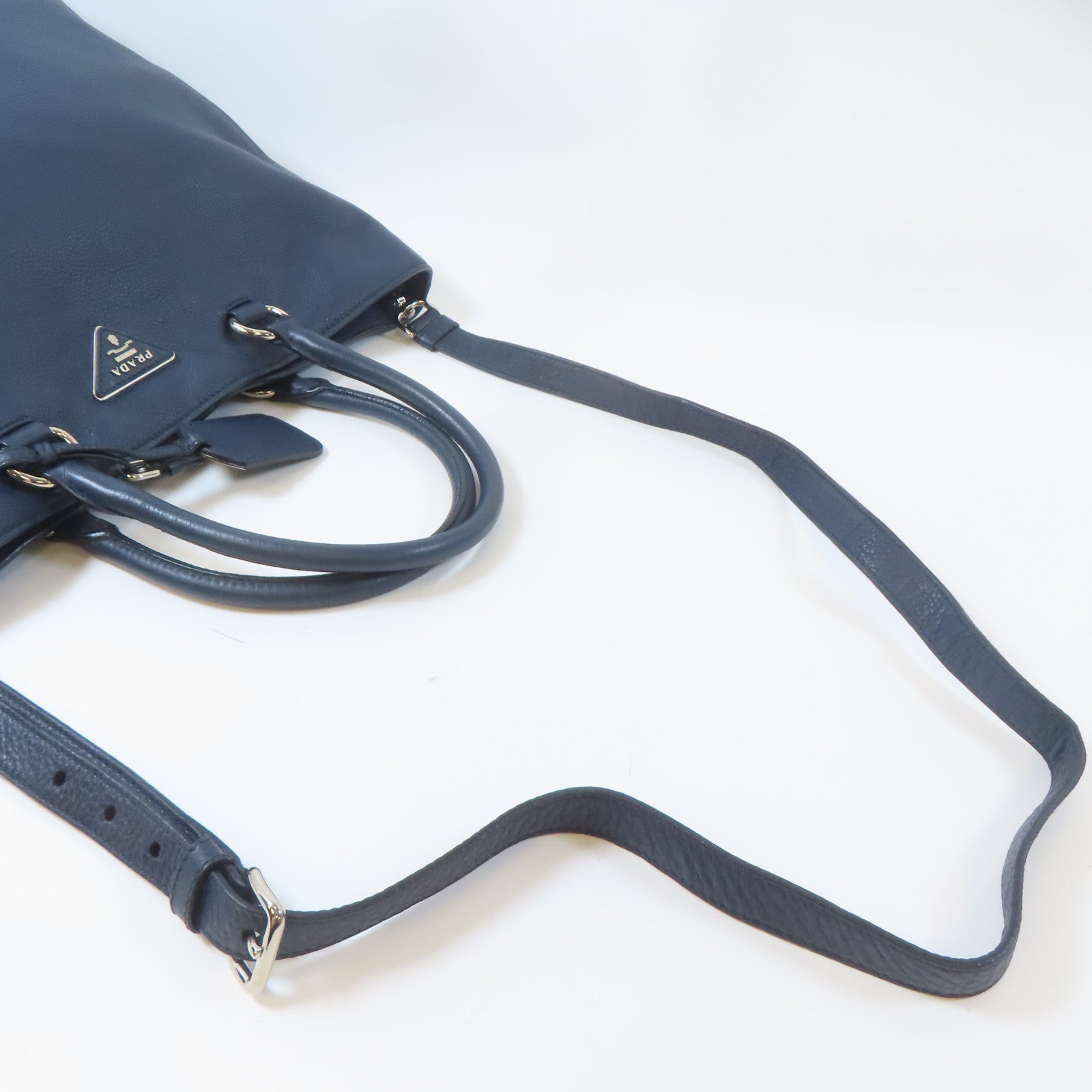 PRADA 牛皮皮革2 Way Shoulder銀扣手挽肩背兩用袋深藍色