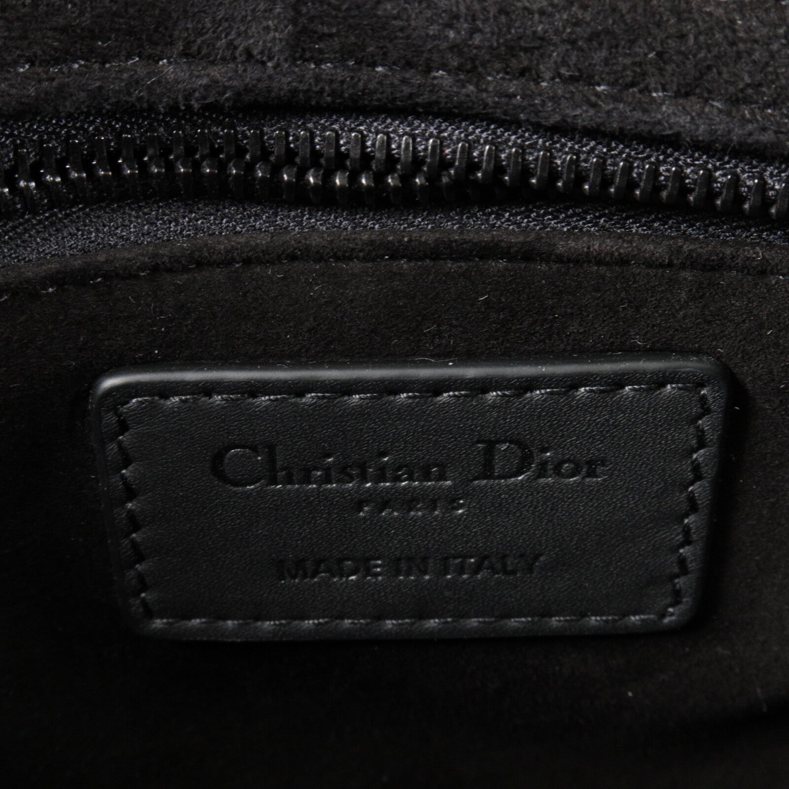 Dior 牛皮皮革Lady Dior Medium手挽肩背兩用袋