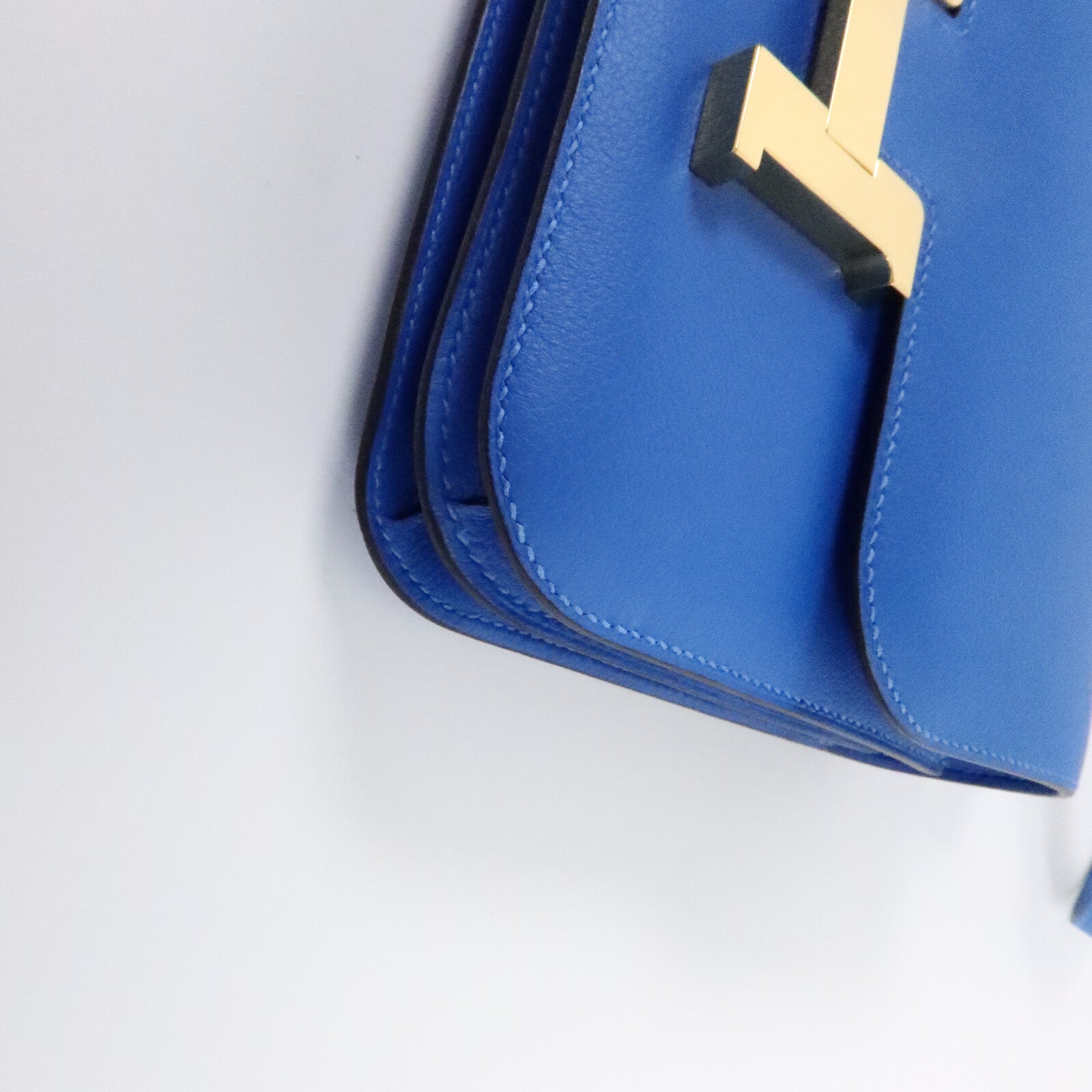 HERMES Evercolor皮革Constance Mini肩背袋