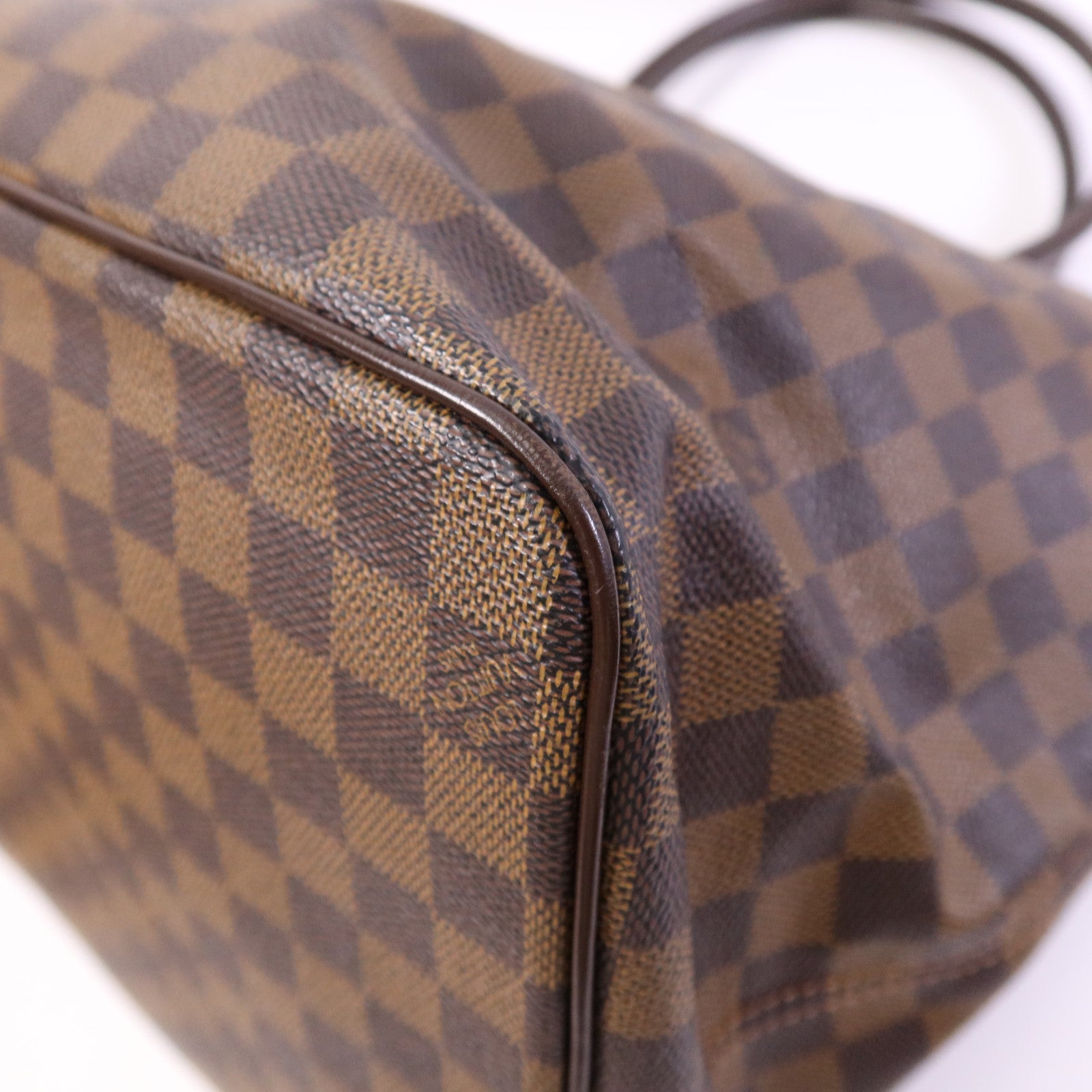 LOUIS VUITTON Monogram Saleya GM金扣手挽袋