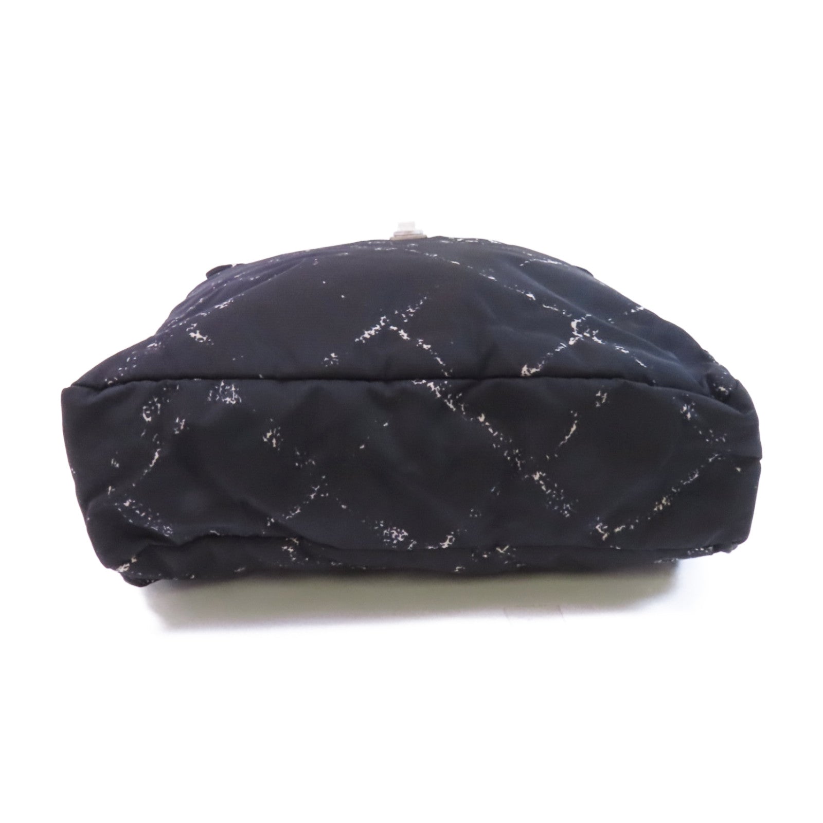 CHANEL 尼龍Travel Line Backpack銀扣背包