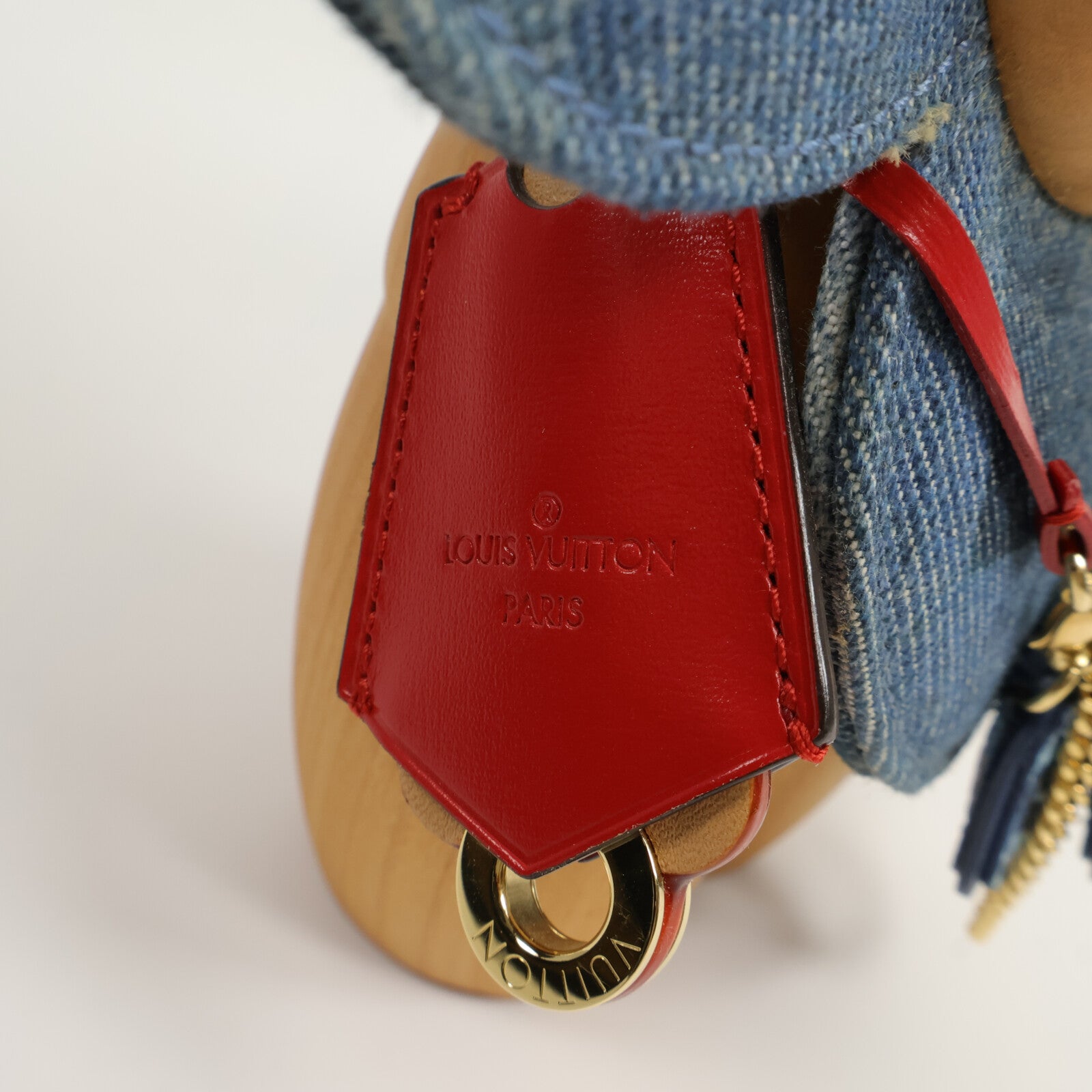 LOUIS VUITTON 牛仔布Vivienne Patchwork Doll公仔