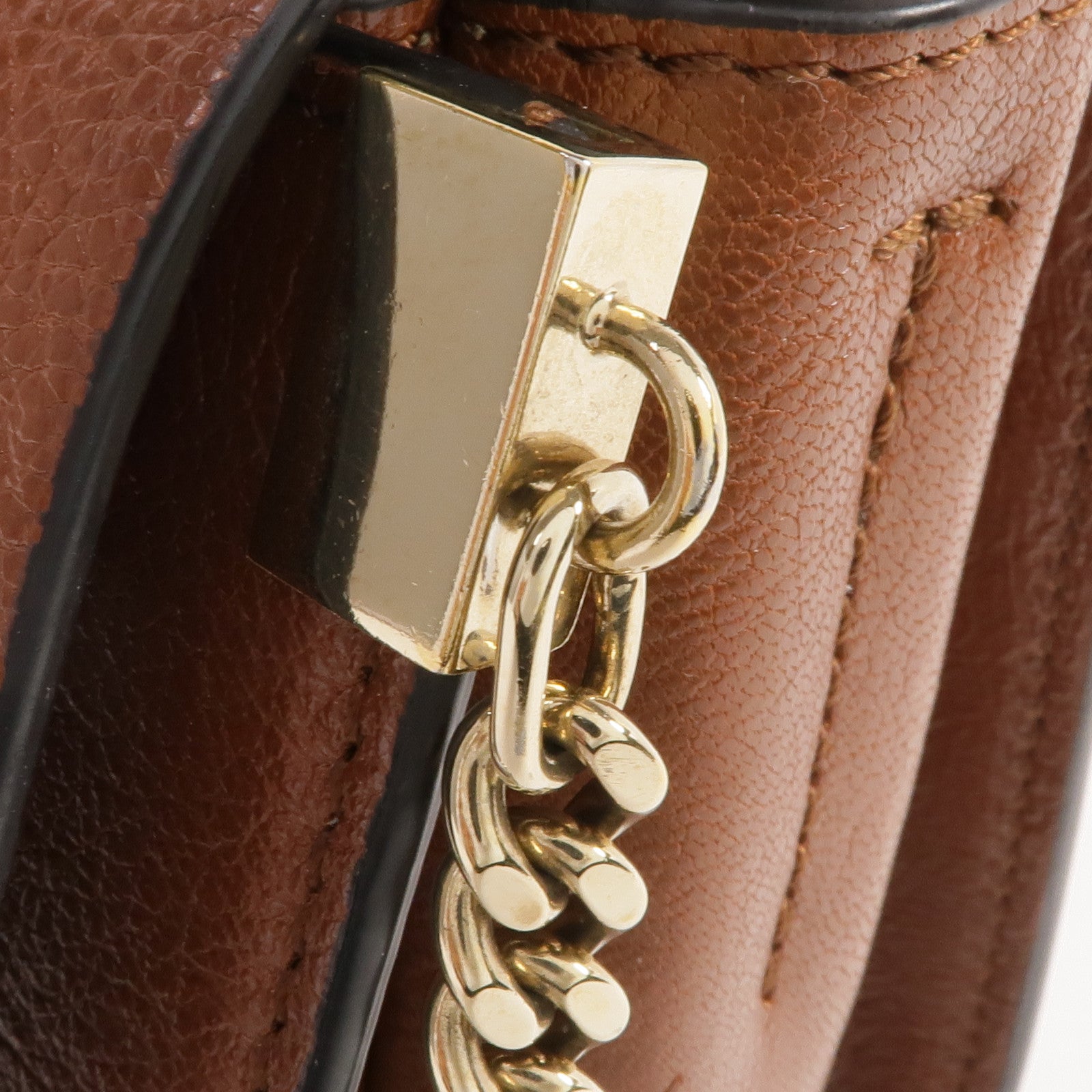 Chloe 牛皮皮革Faye金扣肩背袋