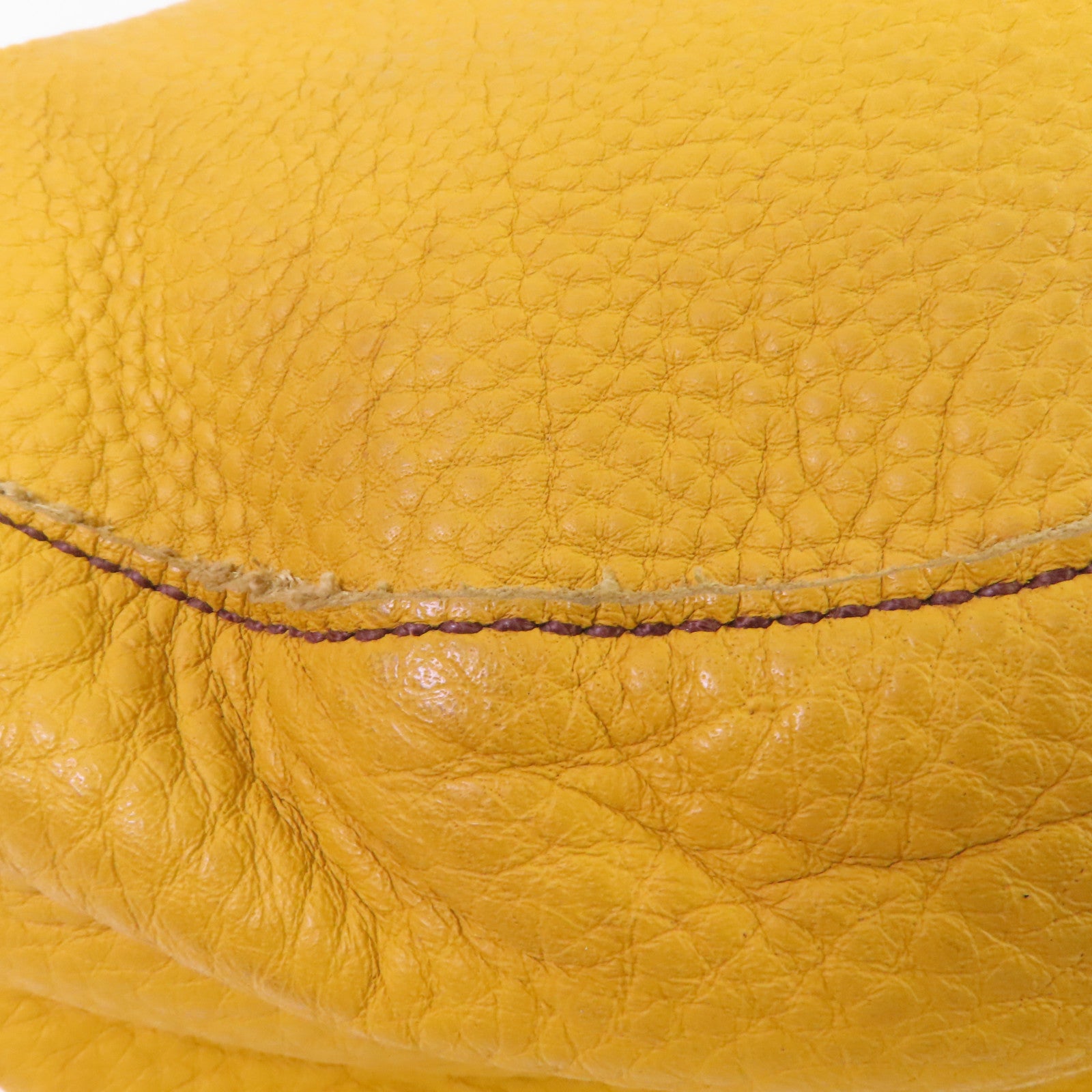 Miu Miu 牛皮皮革Shoulder Bag肩背袋黃色